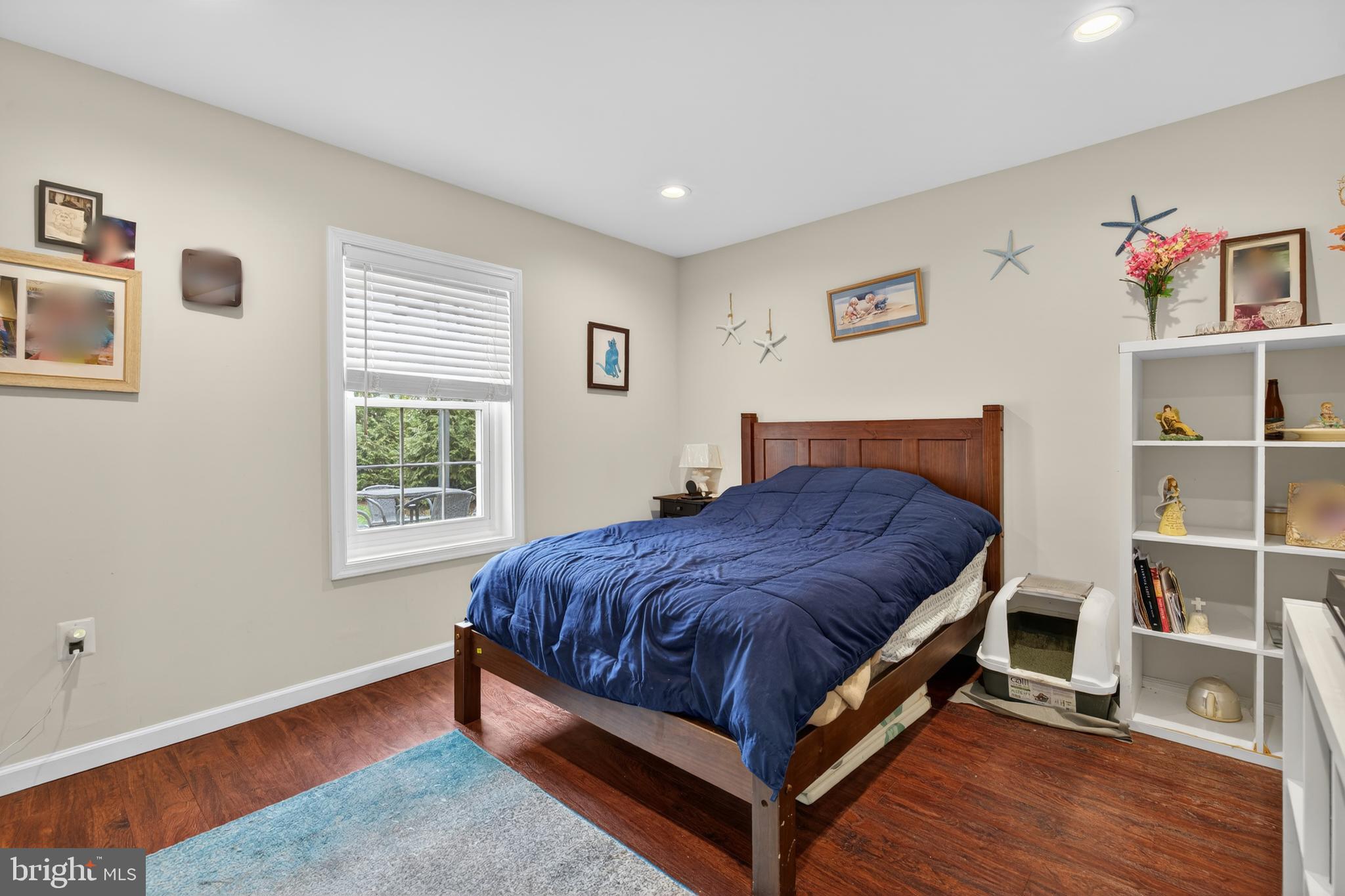 PINEY GLEN VILLAGE - Residential