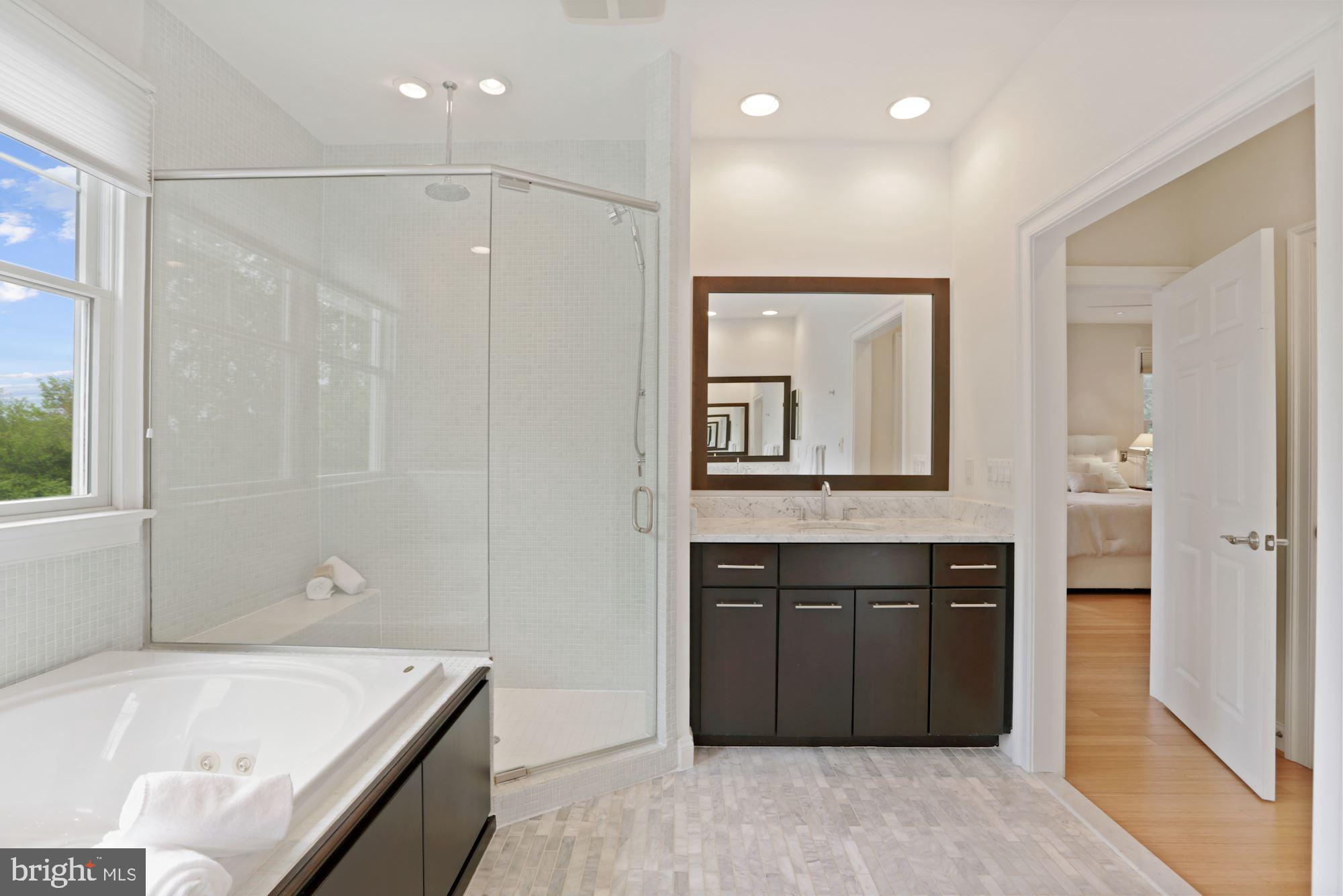 CHESTERBROOK - Residential