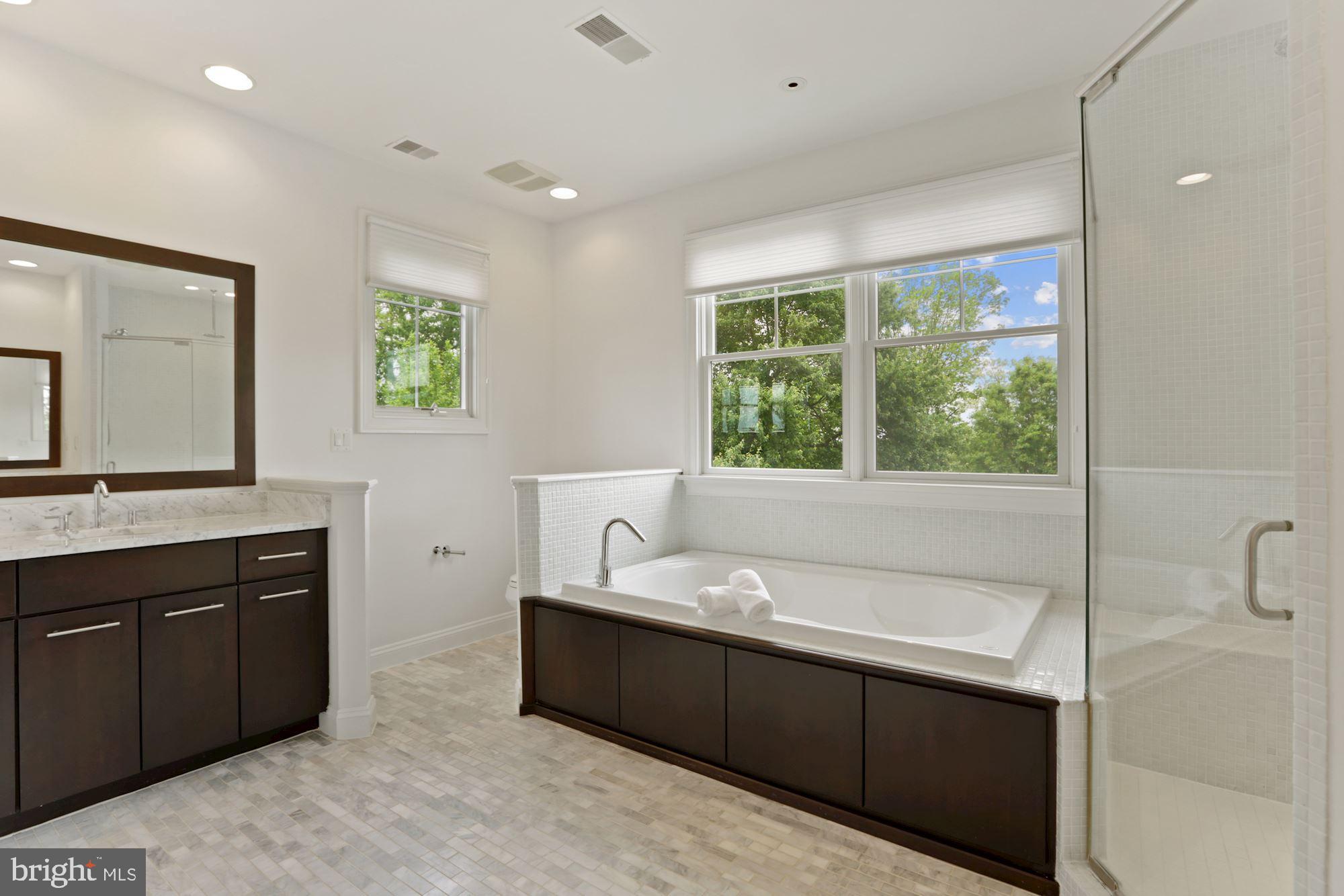 CHESTERBROOK - Residential