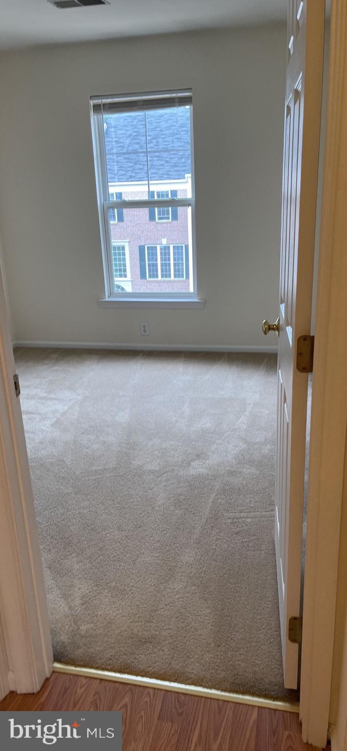 PRINCE WILLIAM COMMONS - Residential Lease