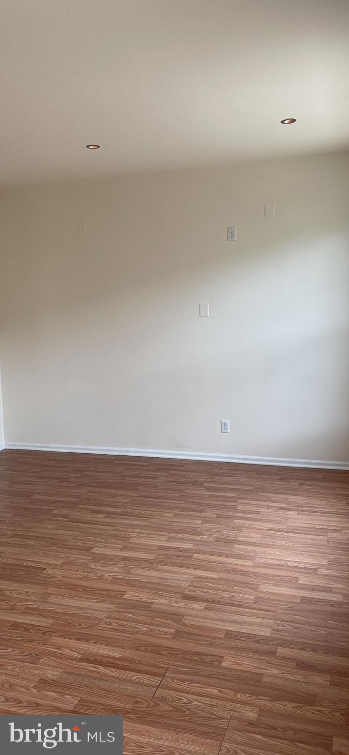 PRINCE WILLIAM COMMONS - Residential Lease