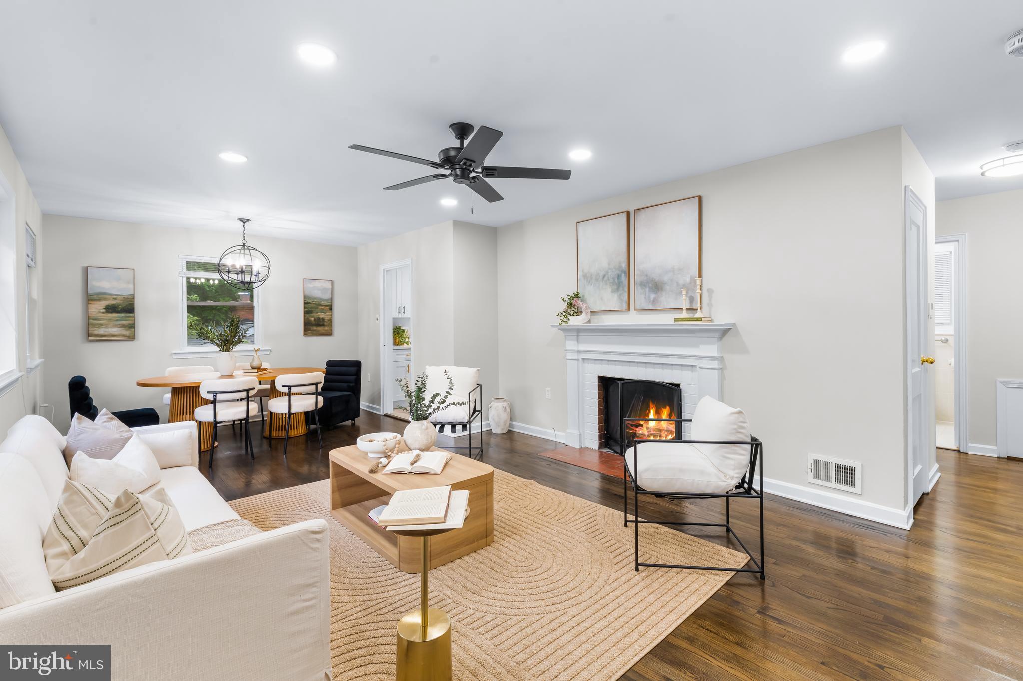 121 WHITMOOR TERRACE