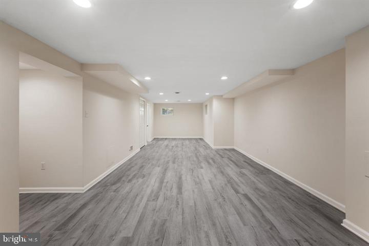 121 WHITMOOR TERRACE