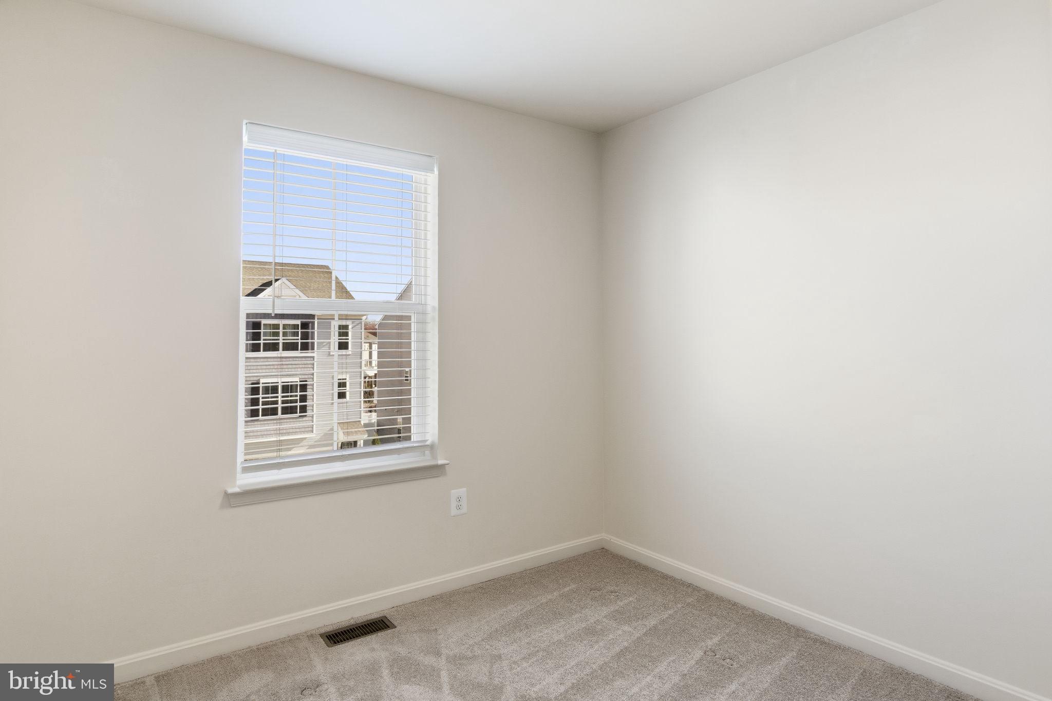 ROSEDALE - Residential