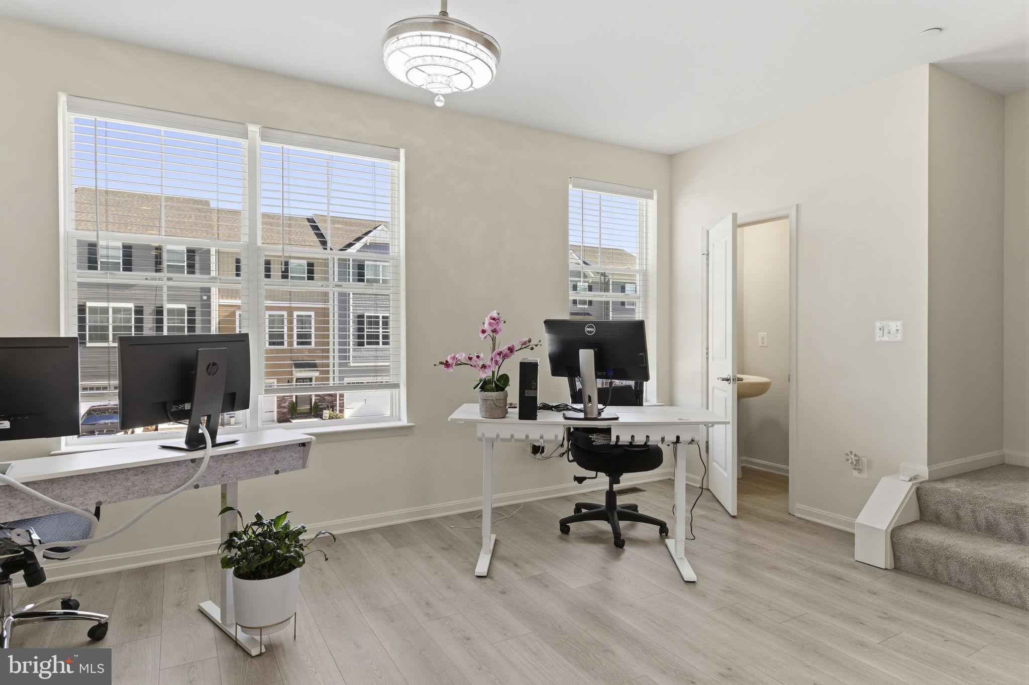 ROSEDALE - Residential