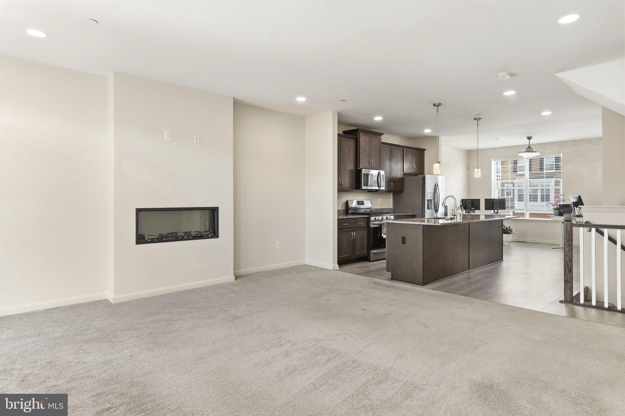 ROSEDALE - Residential