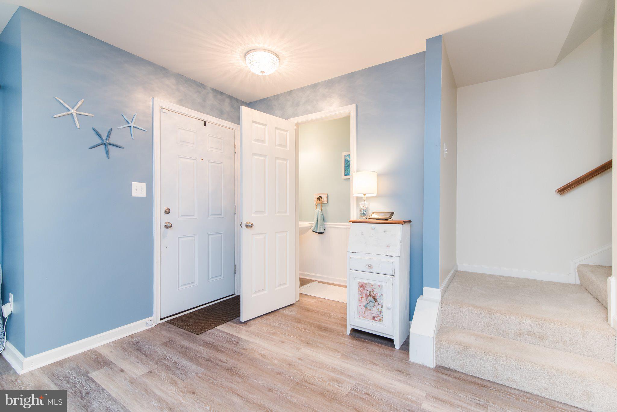 LAKELAND PLACE - Residential