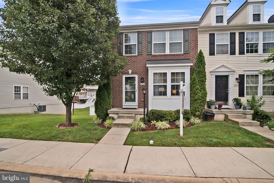 Come see this immaculately maintained end unit townhome in Fairfax Crossing.  The current owner has made many updates and takes pride in keeping the home and yard in near perfect condition. Updates include A/C System, Luxury Vinyl Plank Flooring, Carpet on stairs and basement, Deck recently re stained, and Water softener added.  

This is a larger style town-home with bump outs on all three levels, a sun room off the kitchen that leads to the deck, larger family room and primary bath suite including a soaking tub and double sinks. The Walk Out Basement is finished and leads to a vinyl fenced lush backyard. 

The home has two assigned parking spots so no need to worry about where you will park after a long day at work. Only a couple of minutes from multiple restaurants, shopping and 2 grocery stores. There is a playground right down the street and is a great quiet neighborhood for taking walks. Very close to 340, route 9, and route 7 for commuting towards Loudoun, Winchester or Martinsburg.