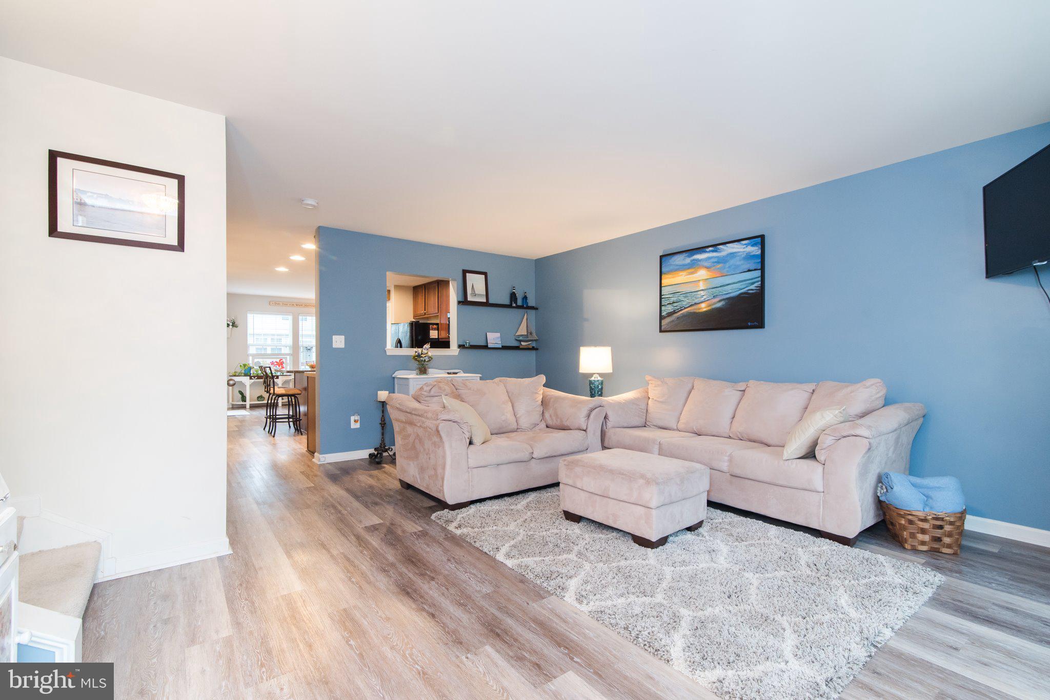 LAKELAND PLACE - Residential