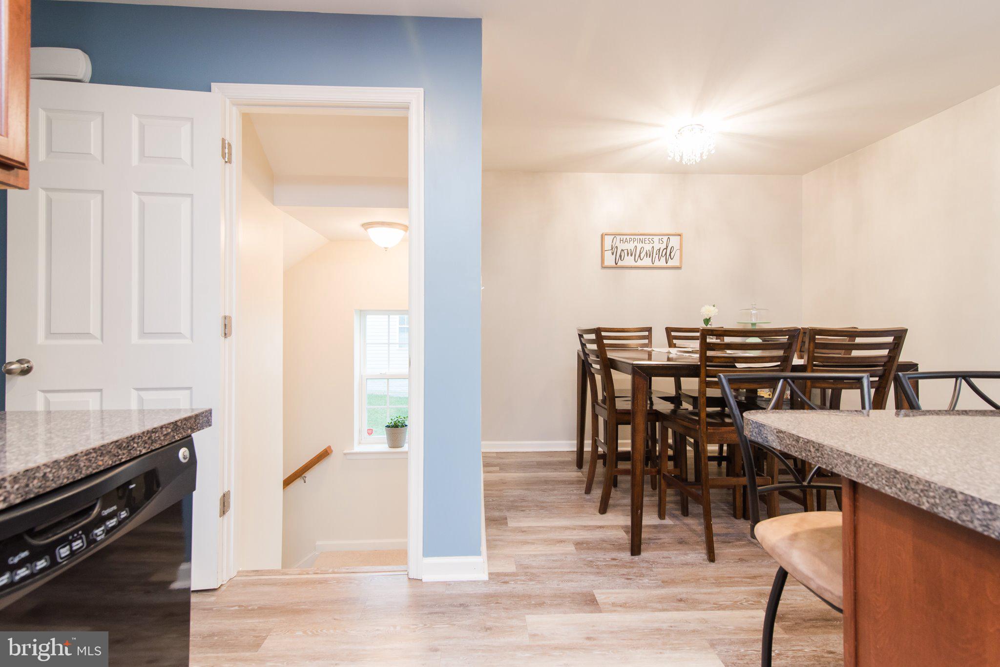 LAKELAND PLACE - Residential