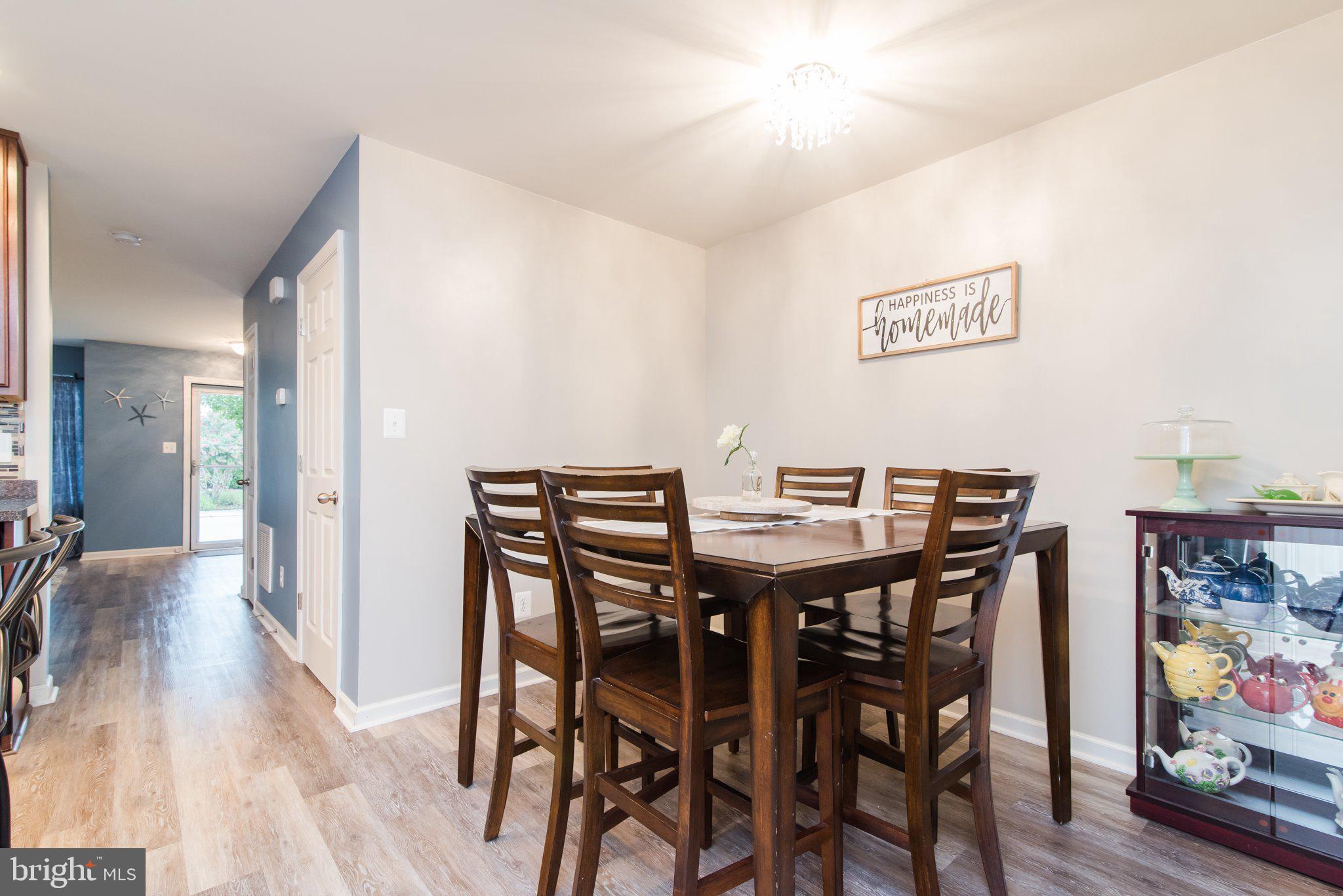 LAKELAND PLACE - Residential