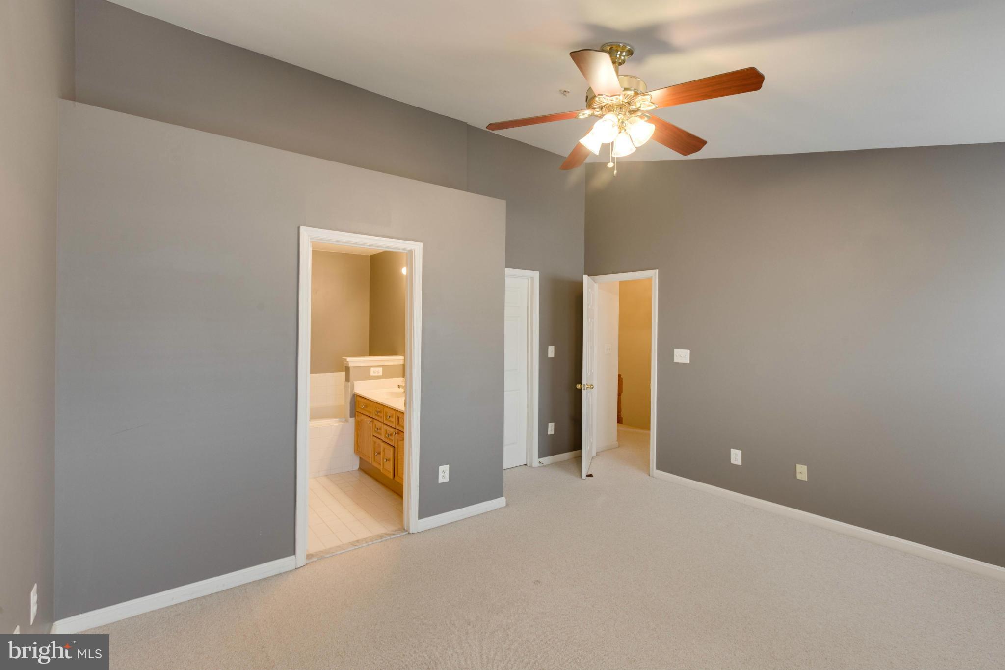 MANORS AT MCNAIR FARMS - Residential Lease