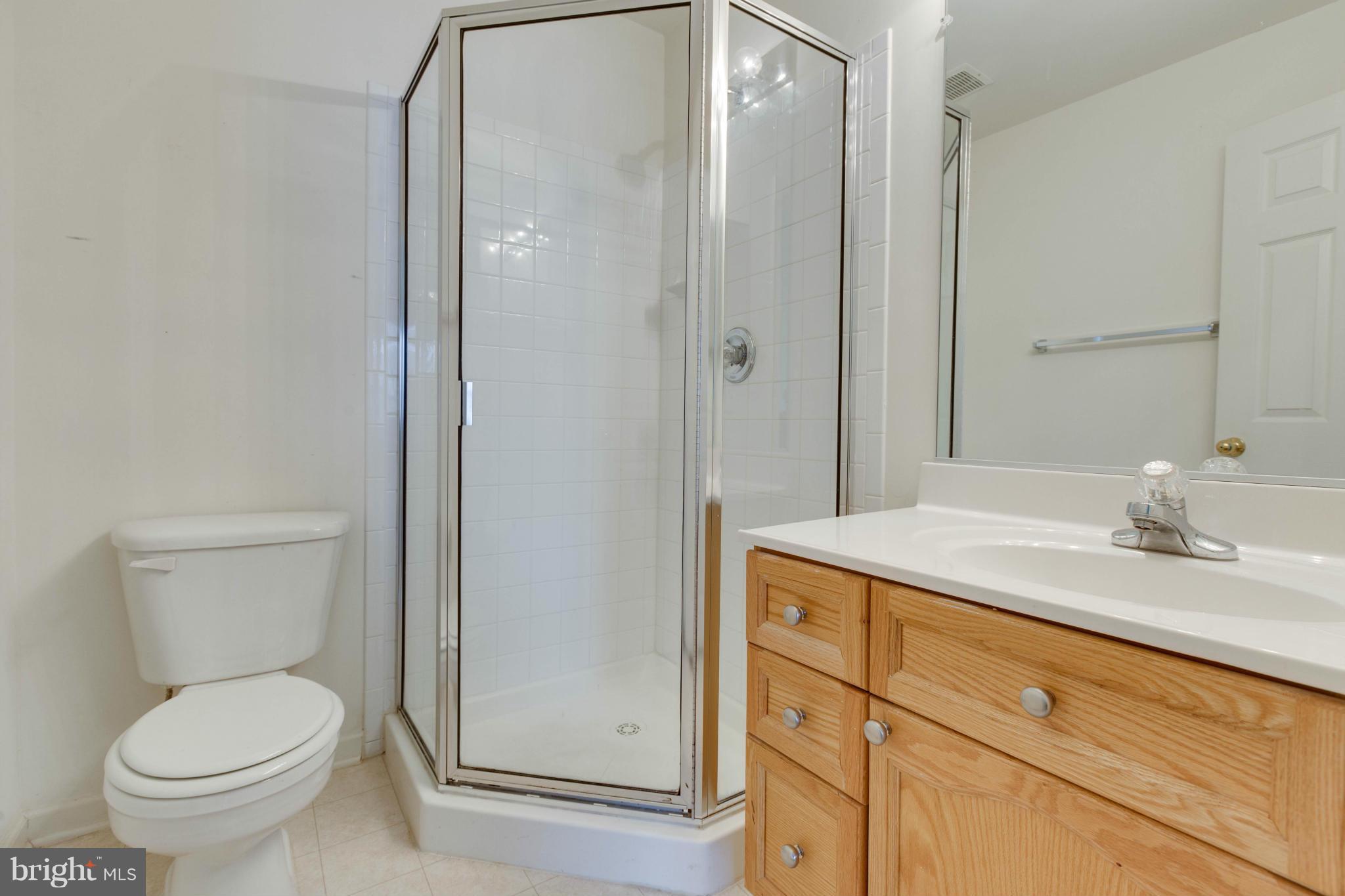 MANORS AT MCNAIR FARMS - Residential Lease