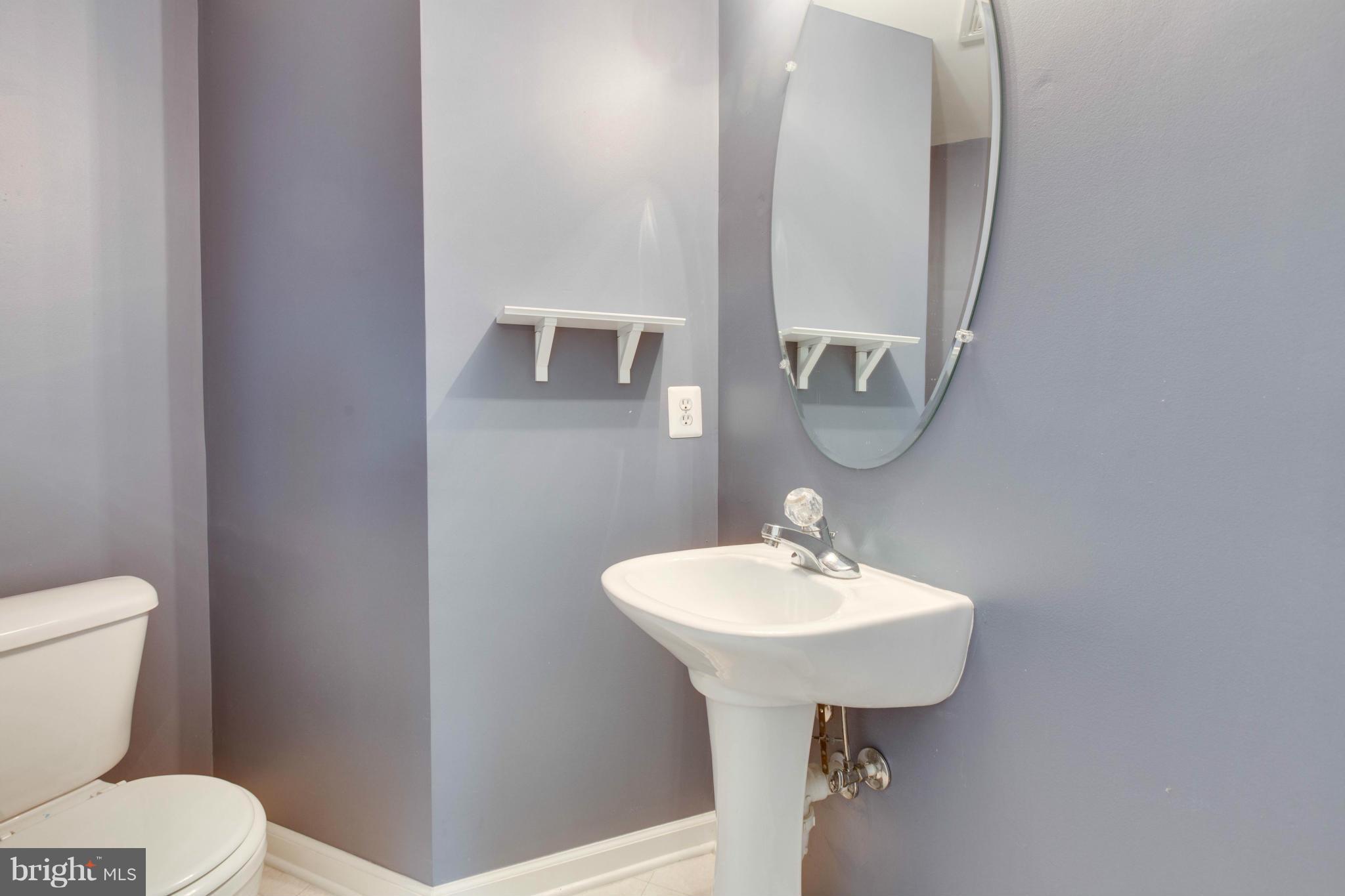 MANORS AT MCNAIR FARMS - Residential Lease