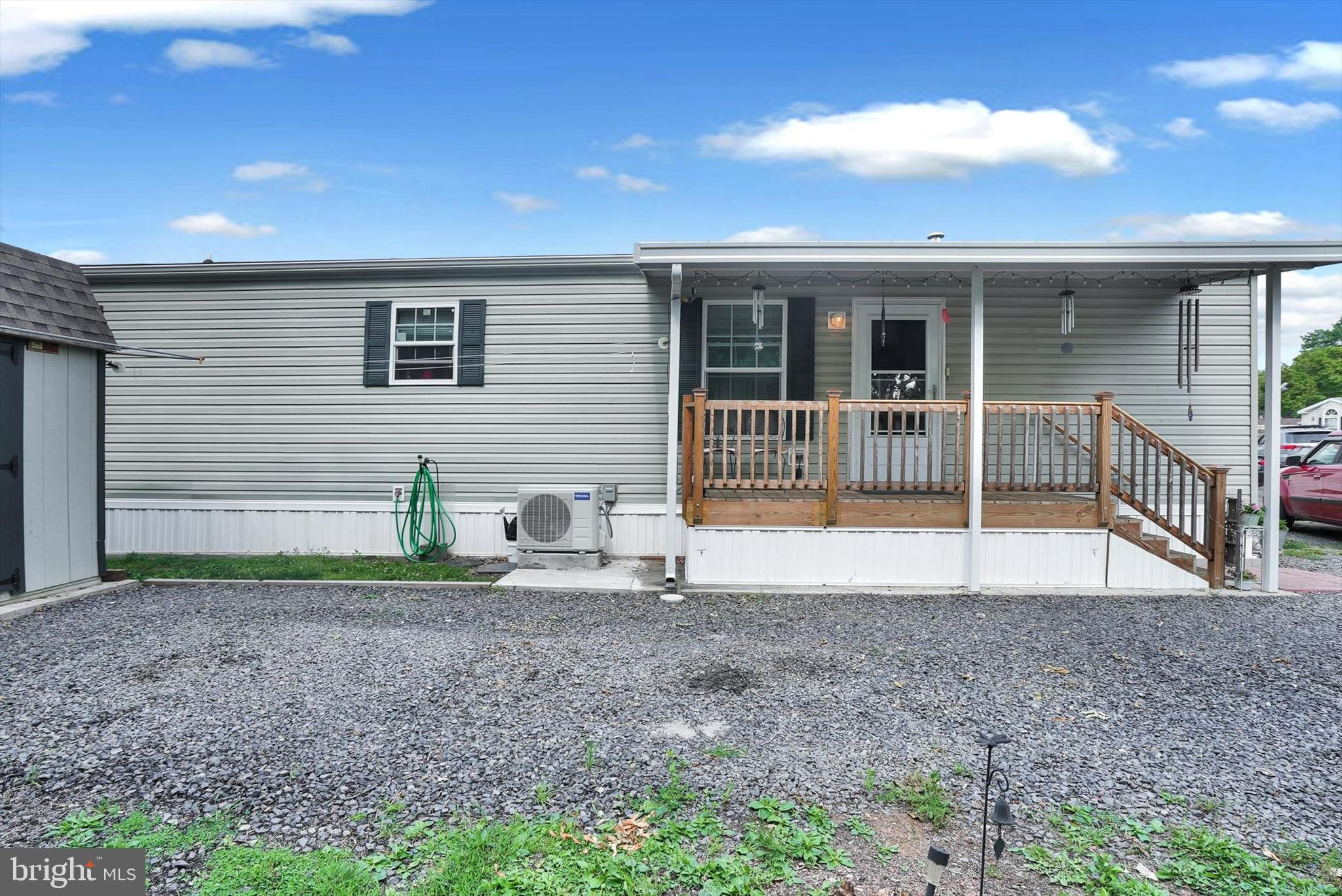 325 BORDIC ROAD