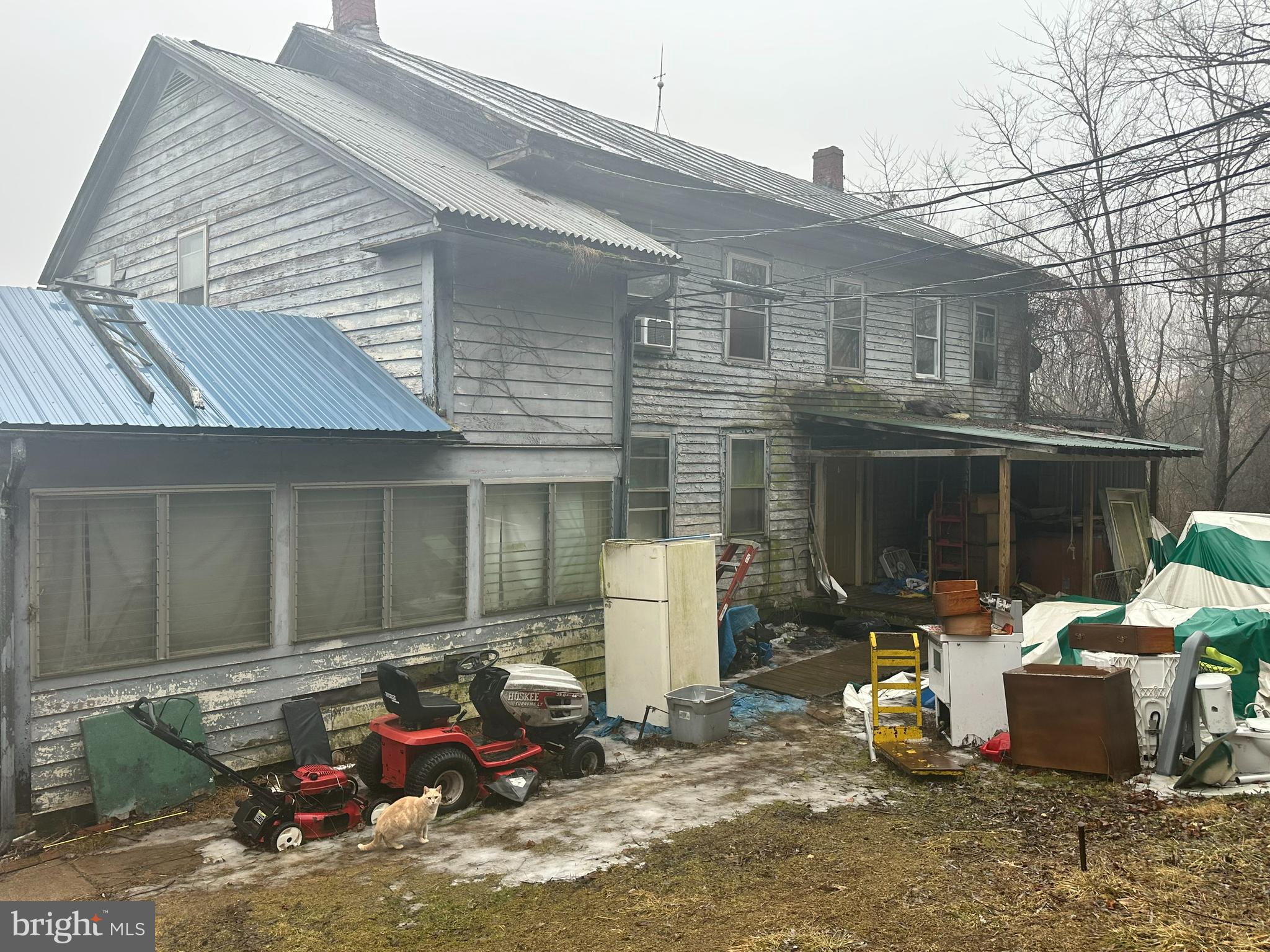 165 SCHOOLHOUSE ROAD