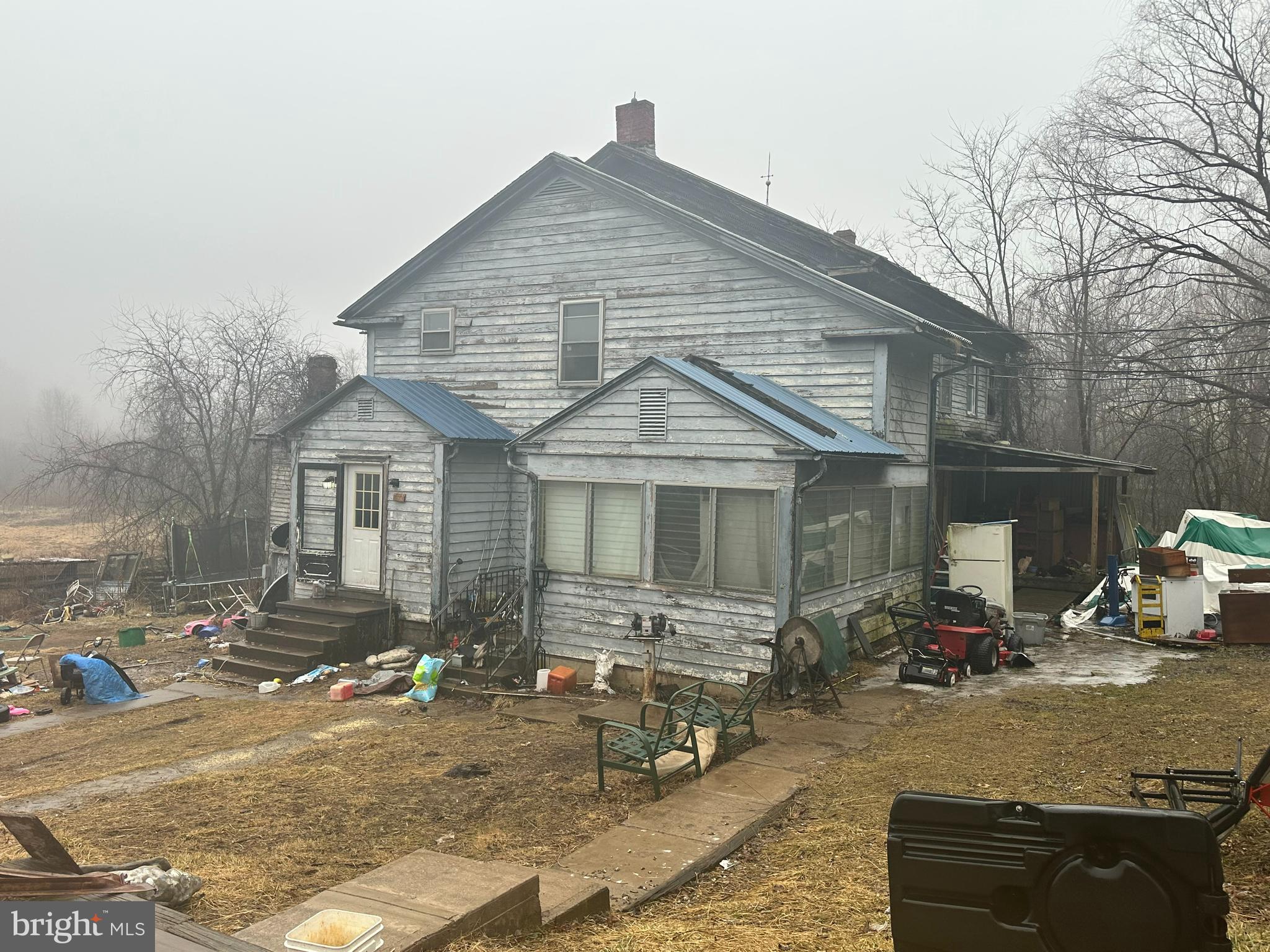 165 SCHOOLHOUSE ROAD