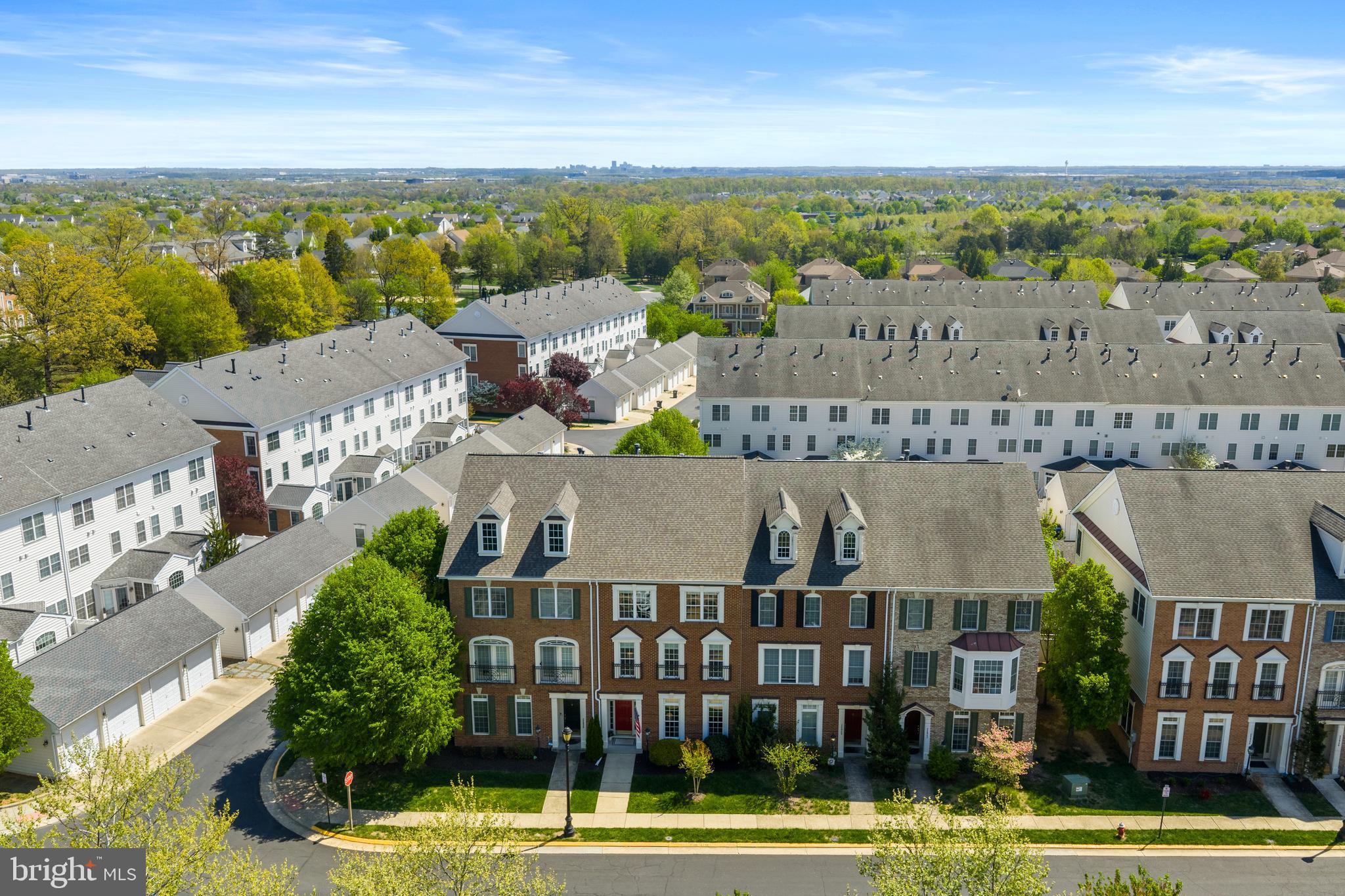 BRAMBLETON LANDBAY - Residential