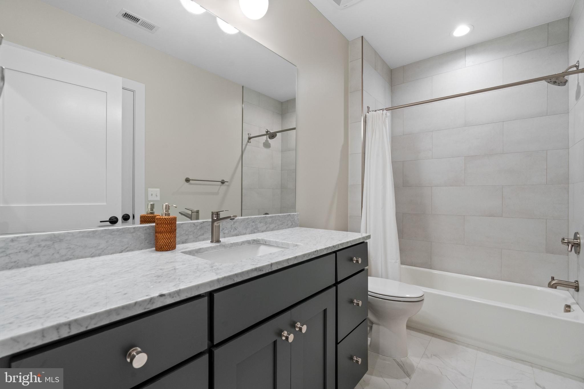 BUFFALO PARK - Residential