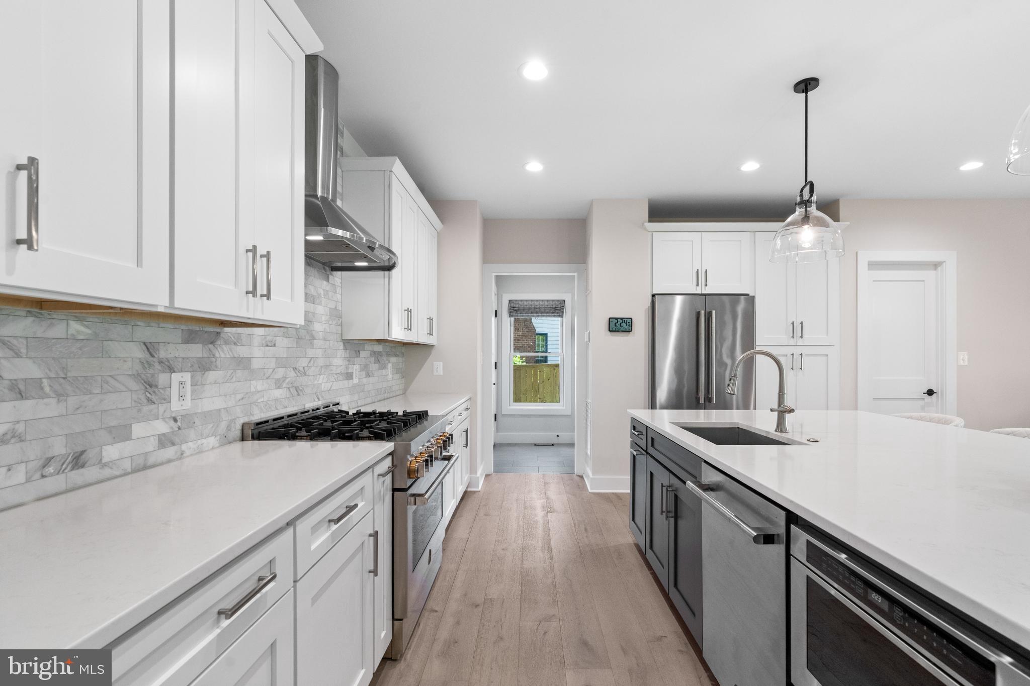 BUFFALO PARK - Residential