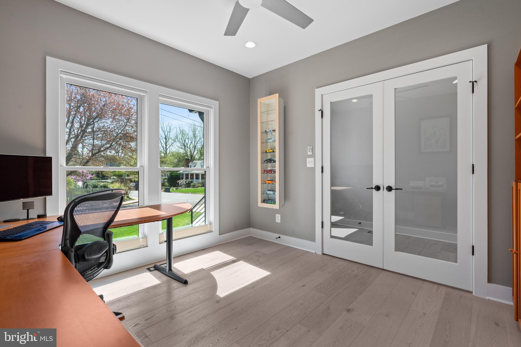 BUFFALO PARK - Residential