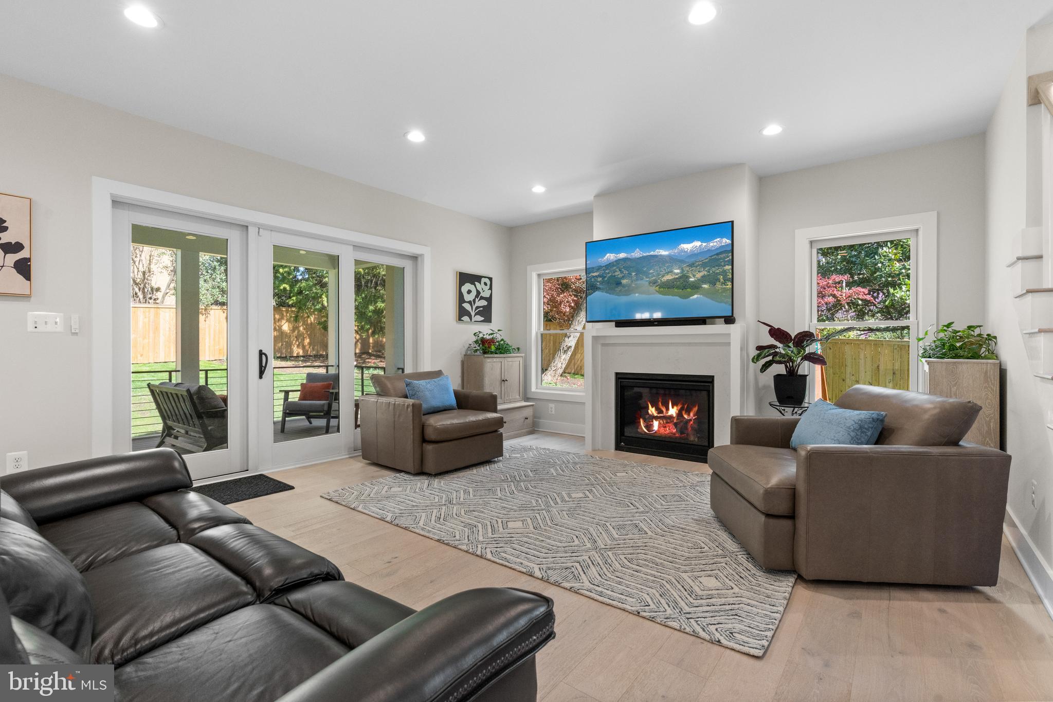 BUFFALO PARK - Residential