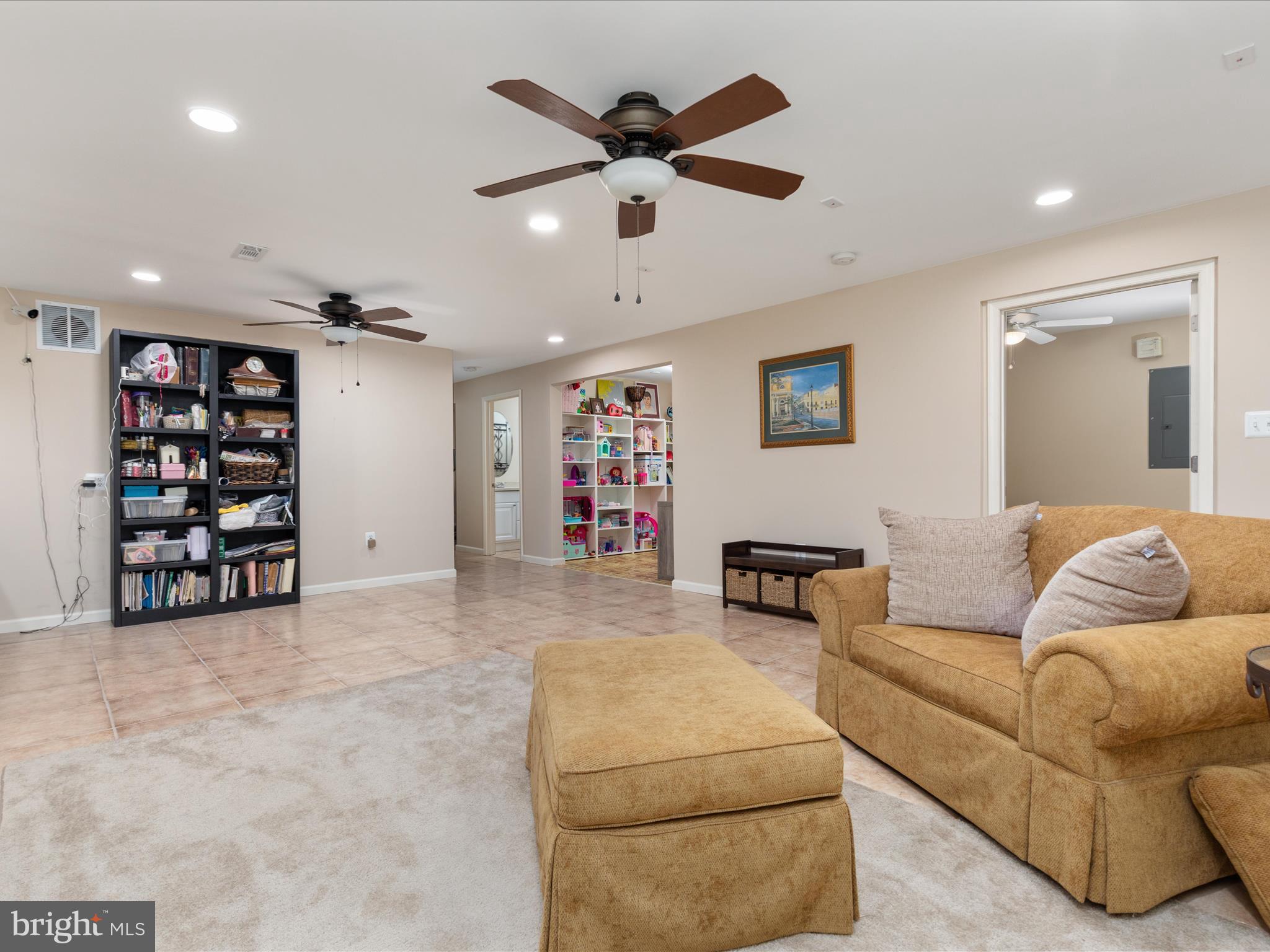 VILLAGE OF IDLEWILD - Residential