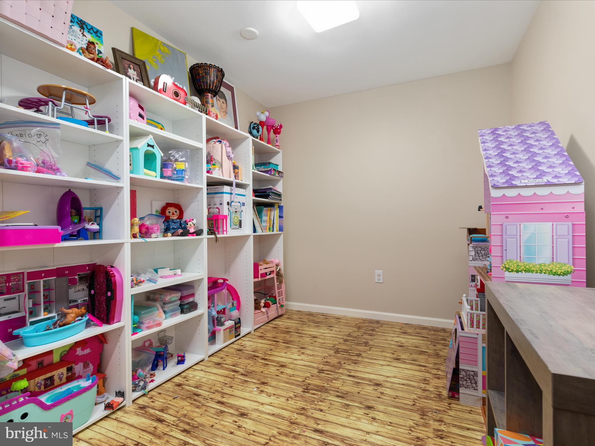 VILLAGE OF IDLEWILD - Residential