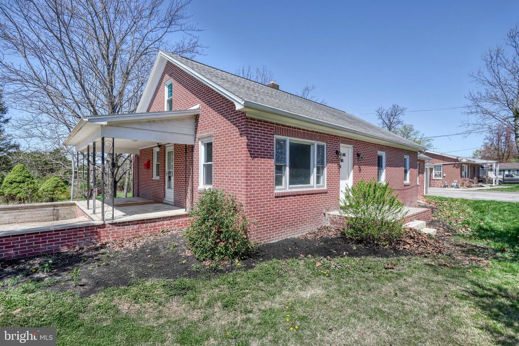 Photo of 35 Herrs Ridge Road, GETTYSBURG, PA 17325 (MLS # PAAD2017642)