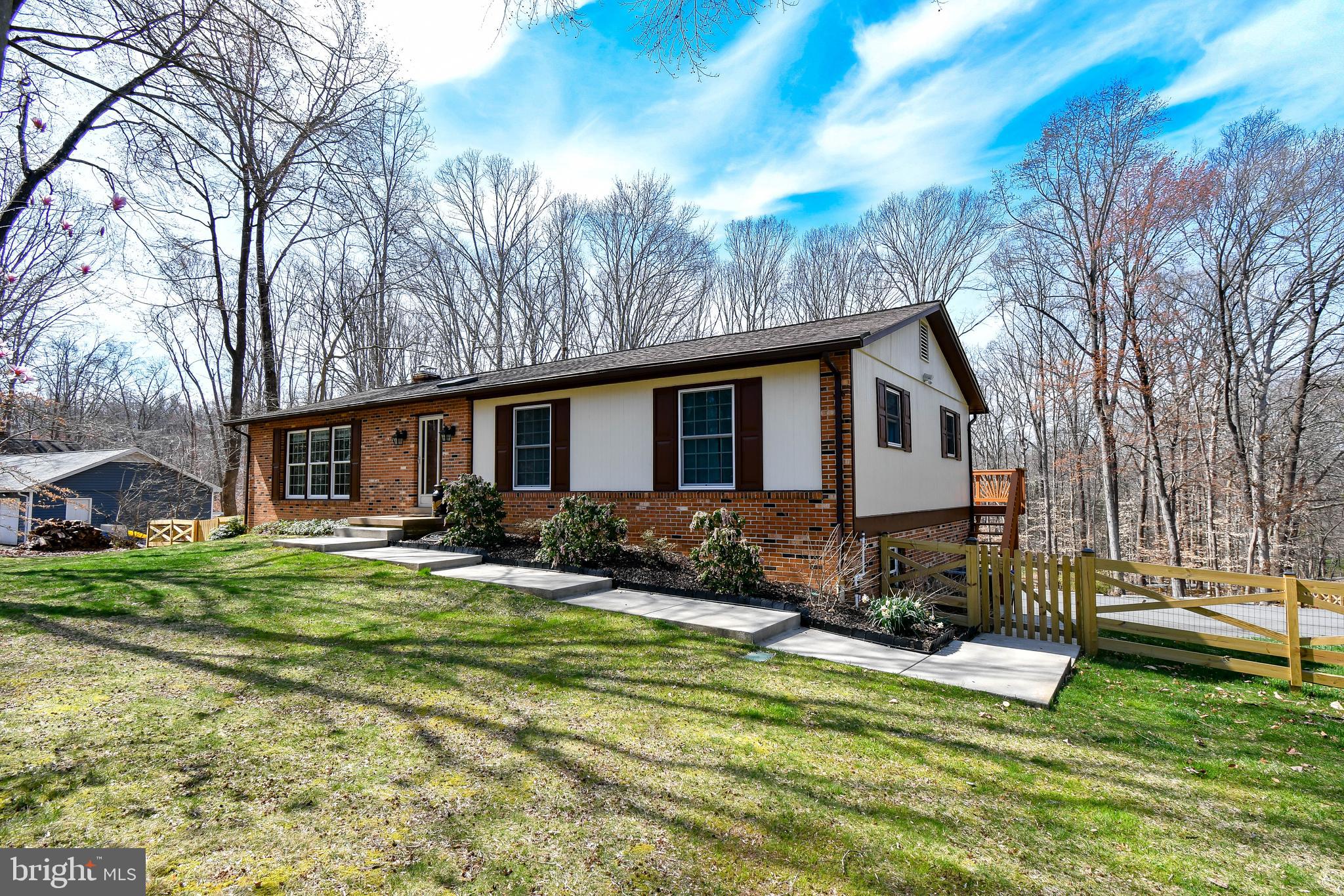 HERITAGE WOODS - Residential