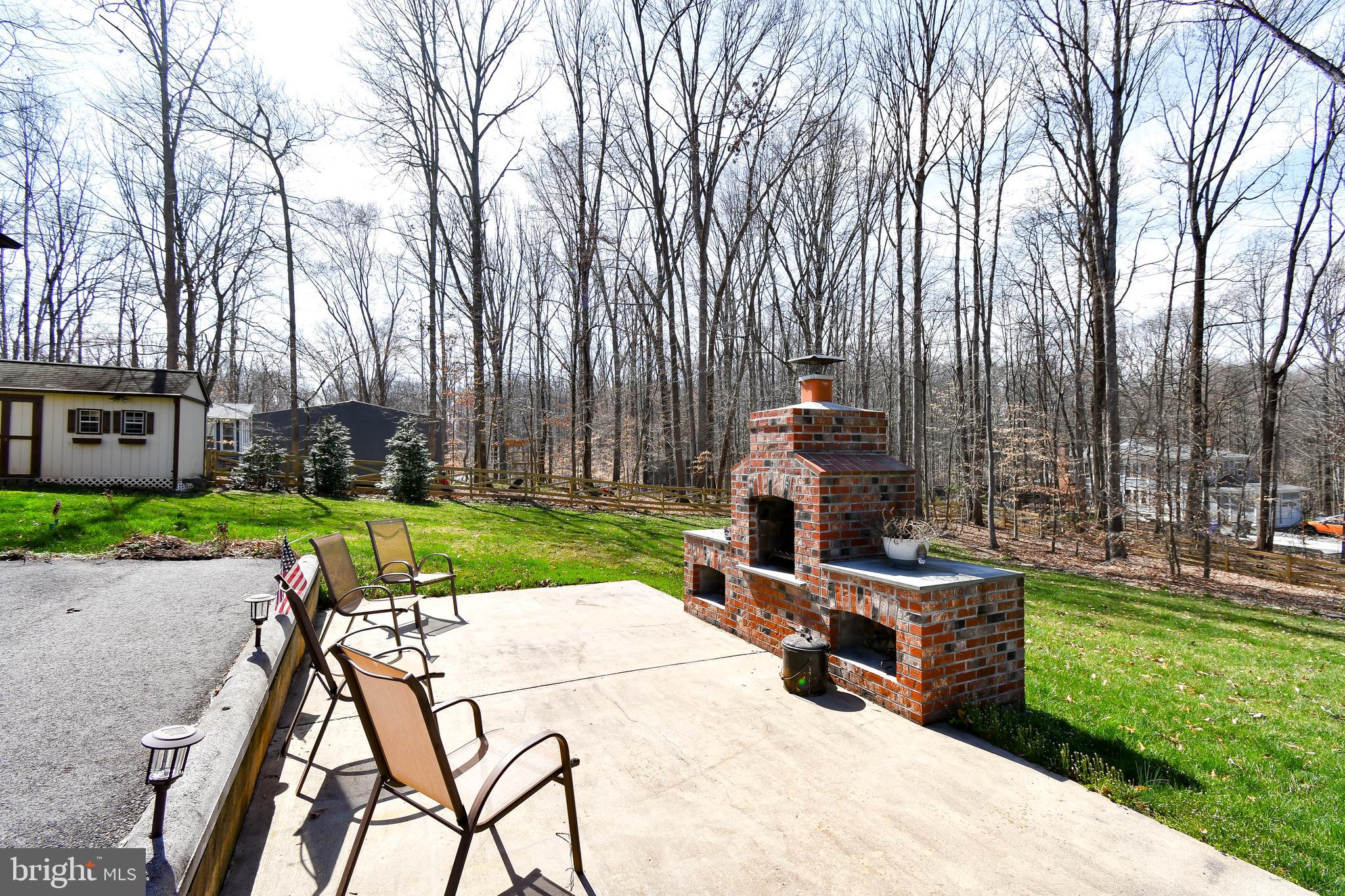 HERITAGE WOODS - Residential