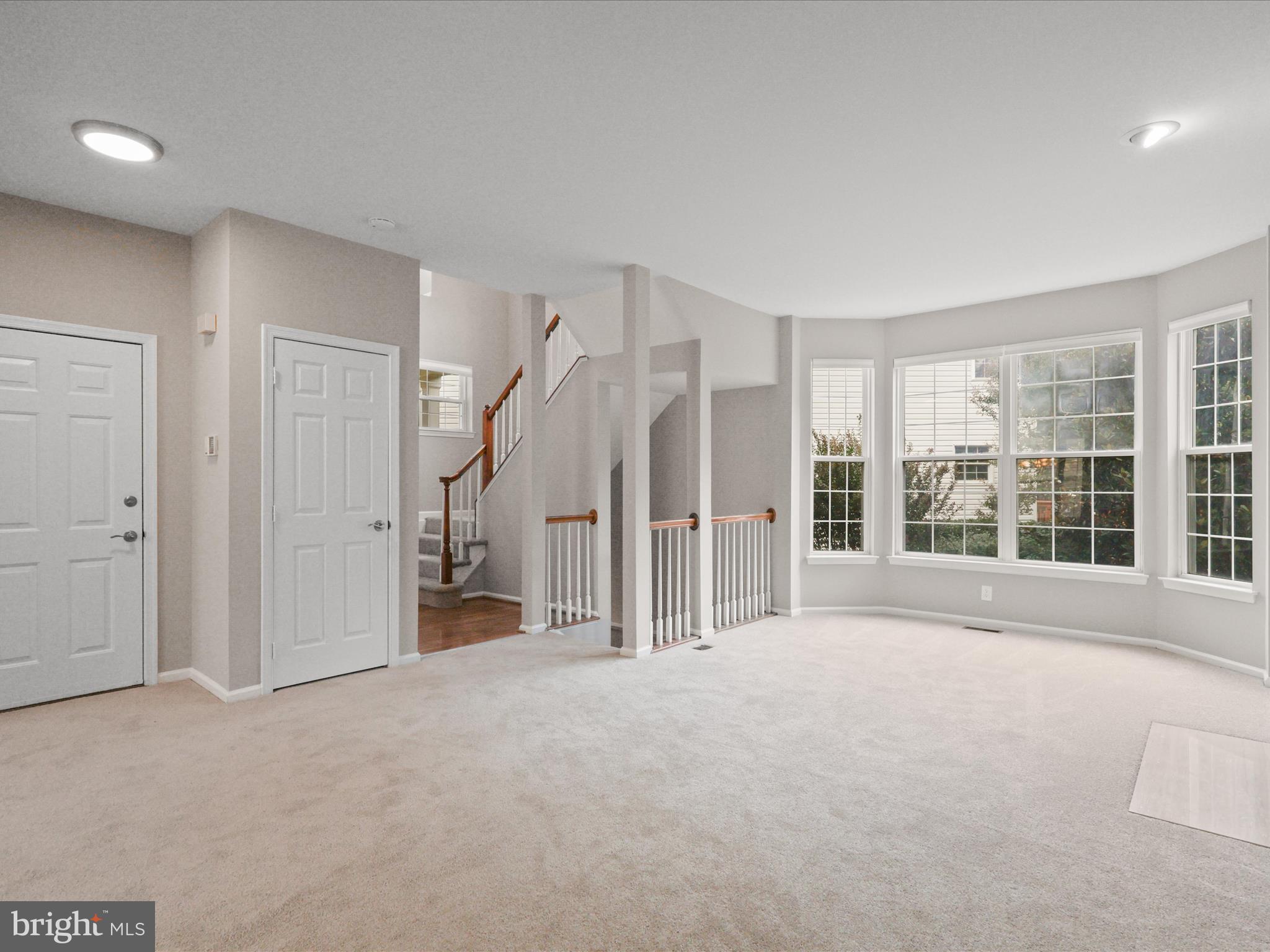 KINGSTOWNE - Residential