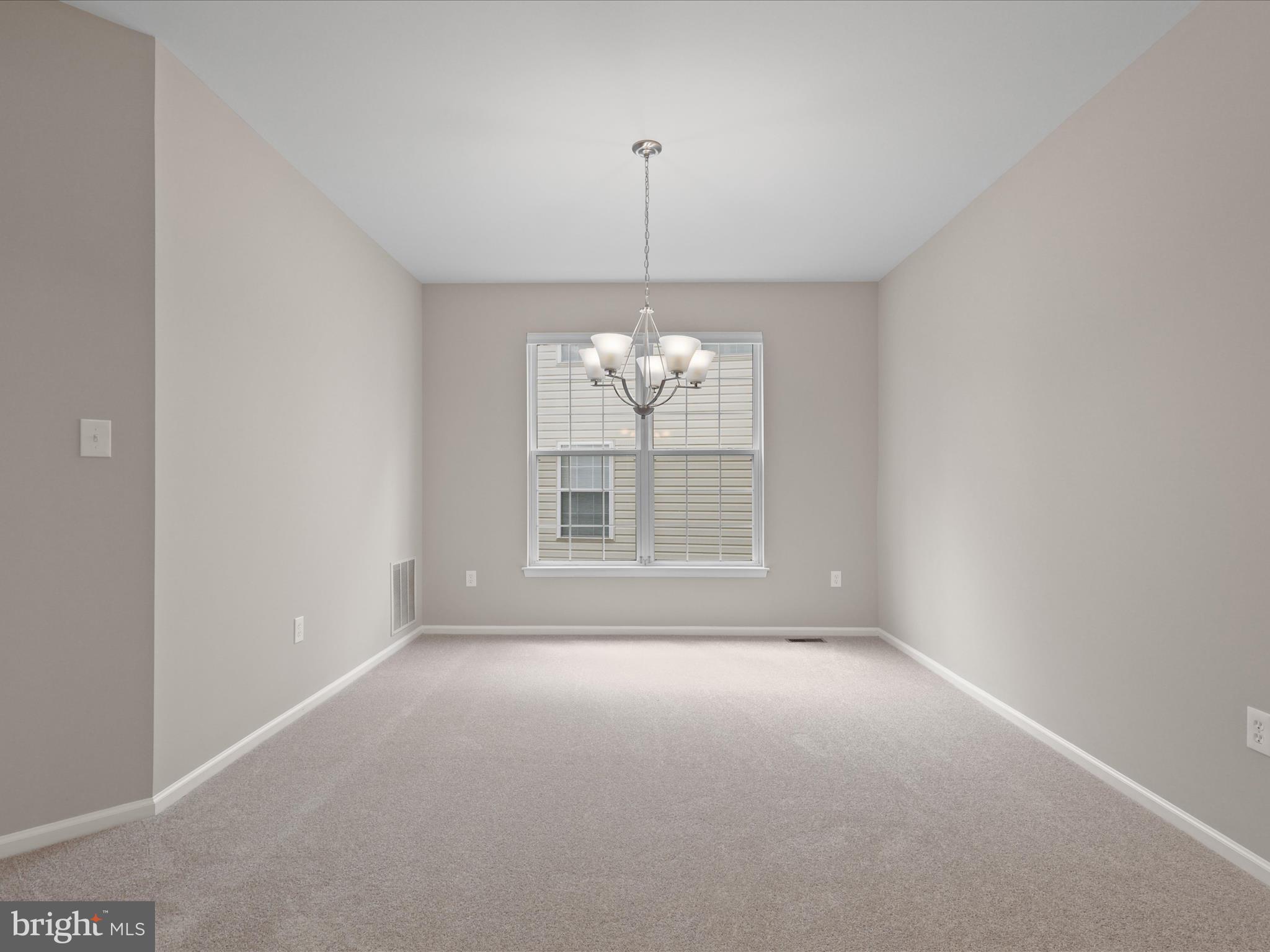 KINGSTOWNE - Residential