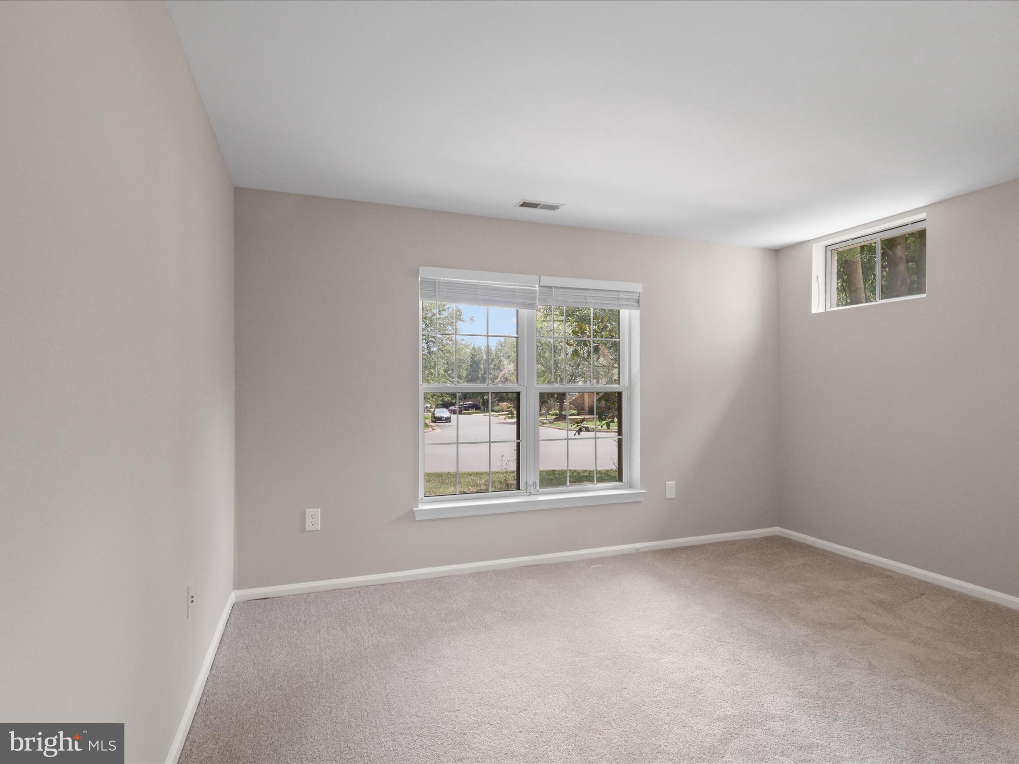 KINGSTOWNE - Residential