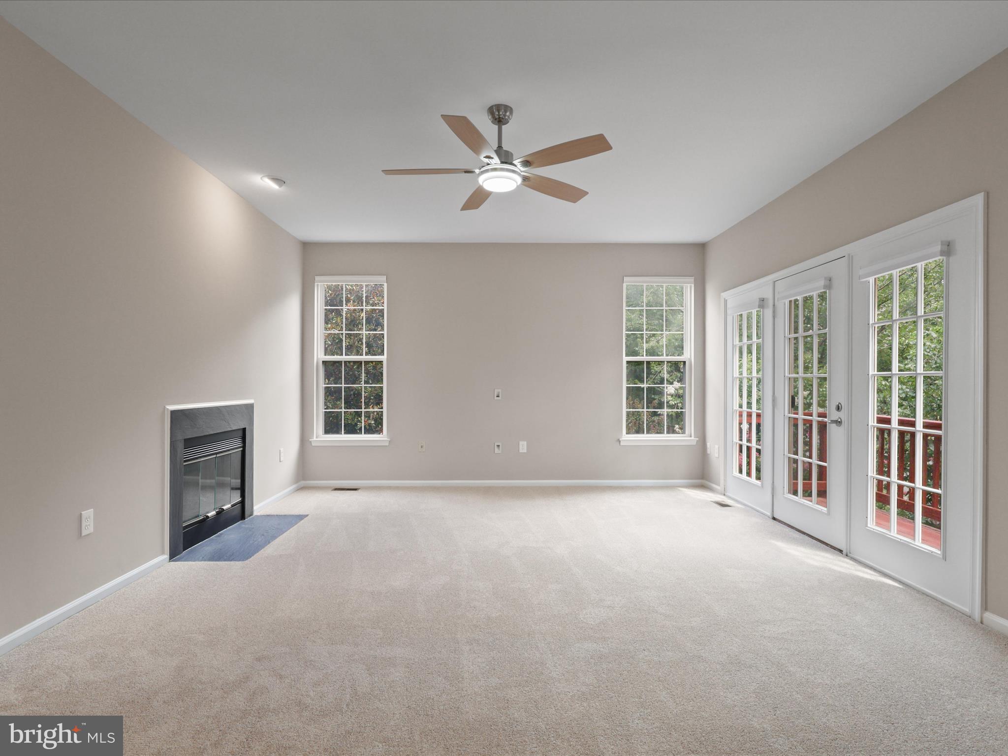 KINGSTOWNE - Residential