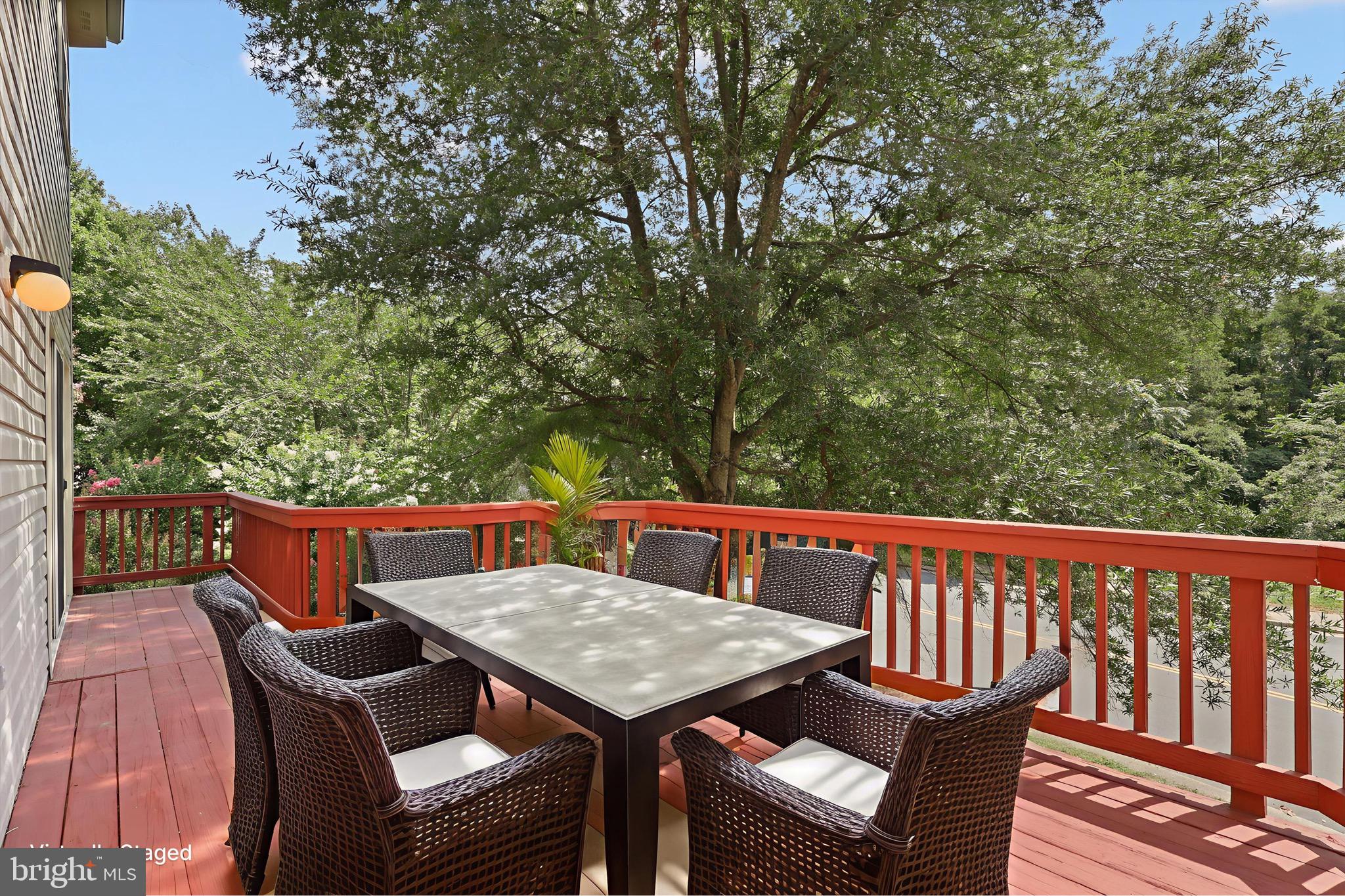 KINGSTOWNE - Residential