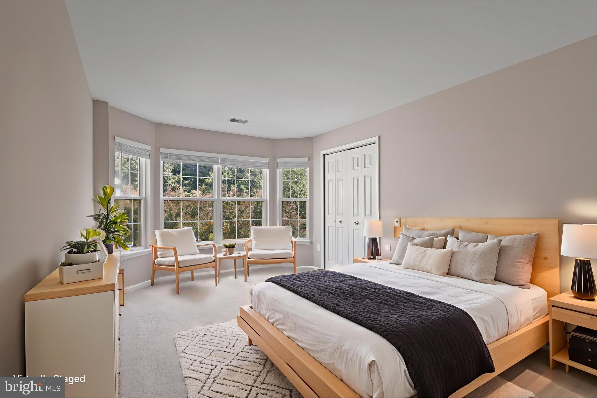 KINGSTOWNE - Residential