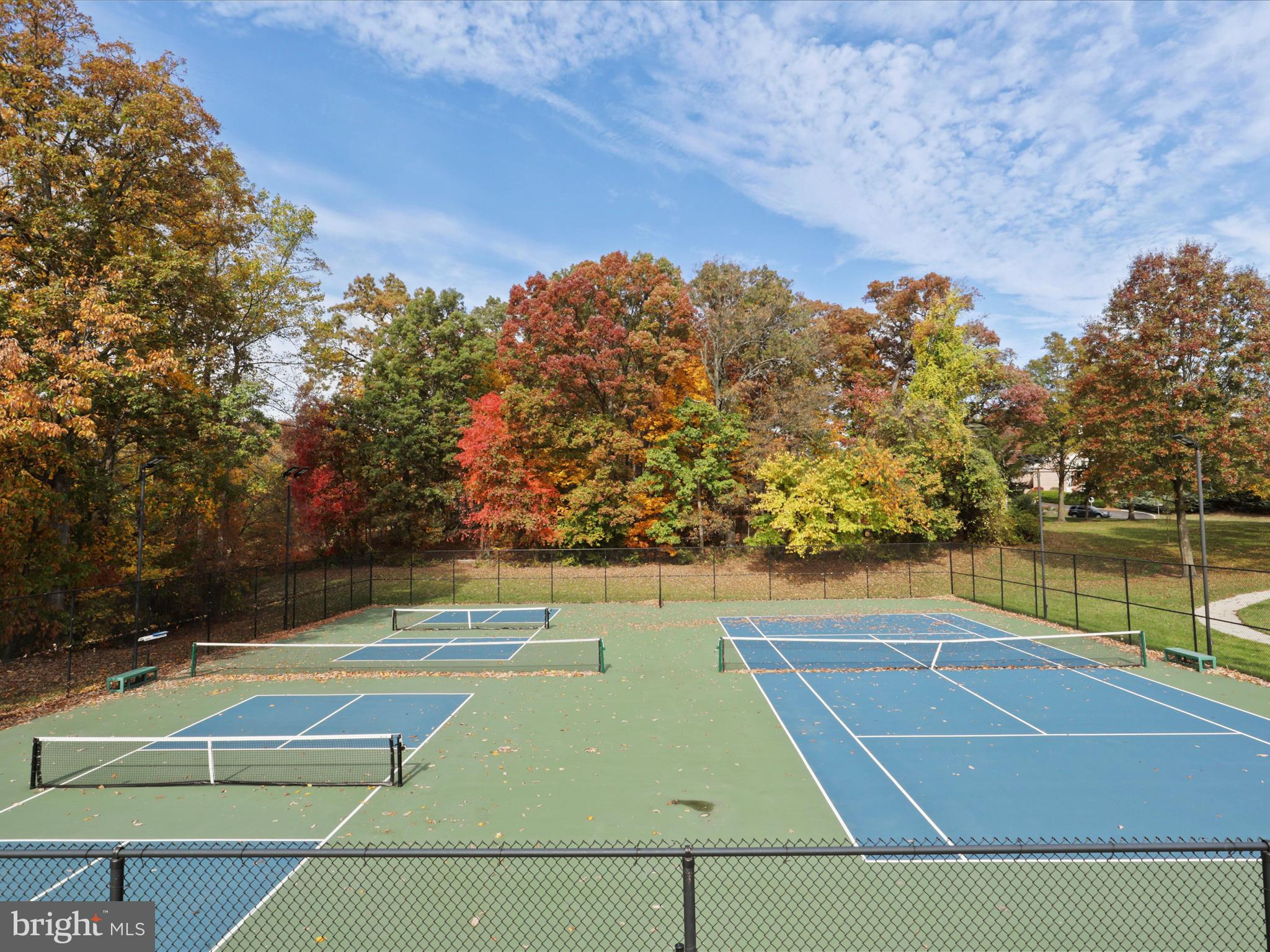 KINGSTOWNE - Residential