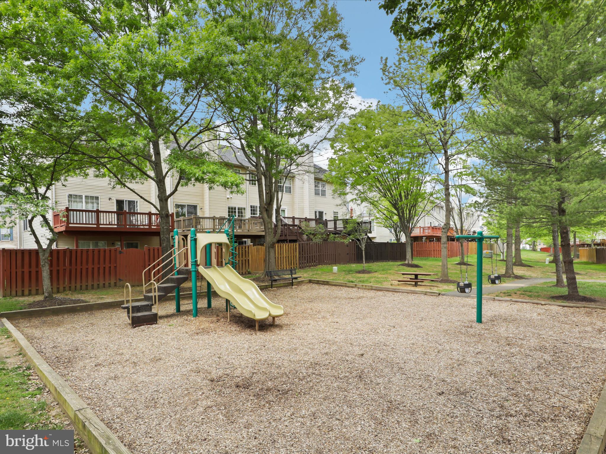 KINGSTOWNE - Residential