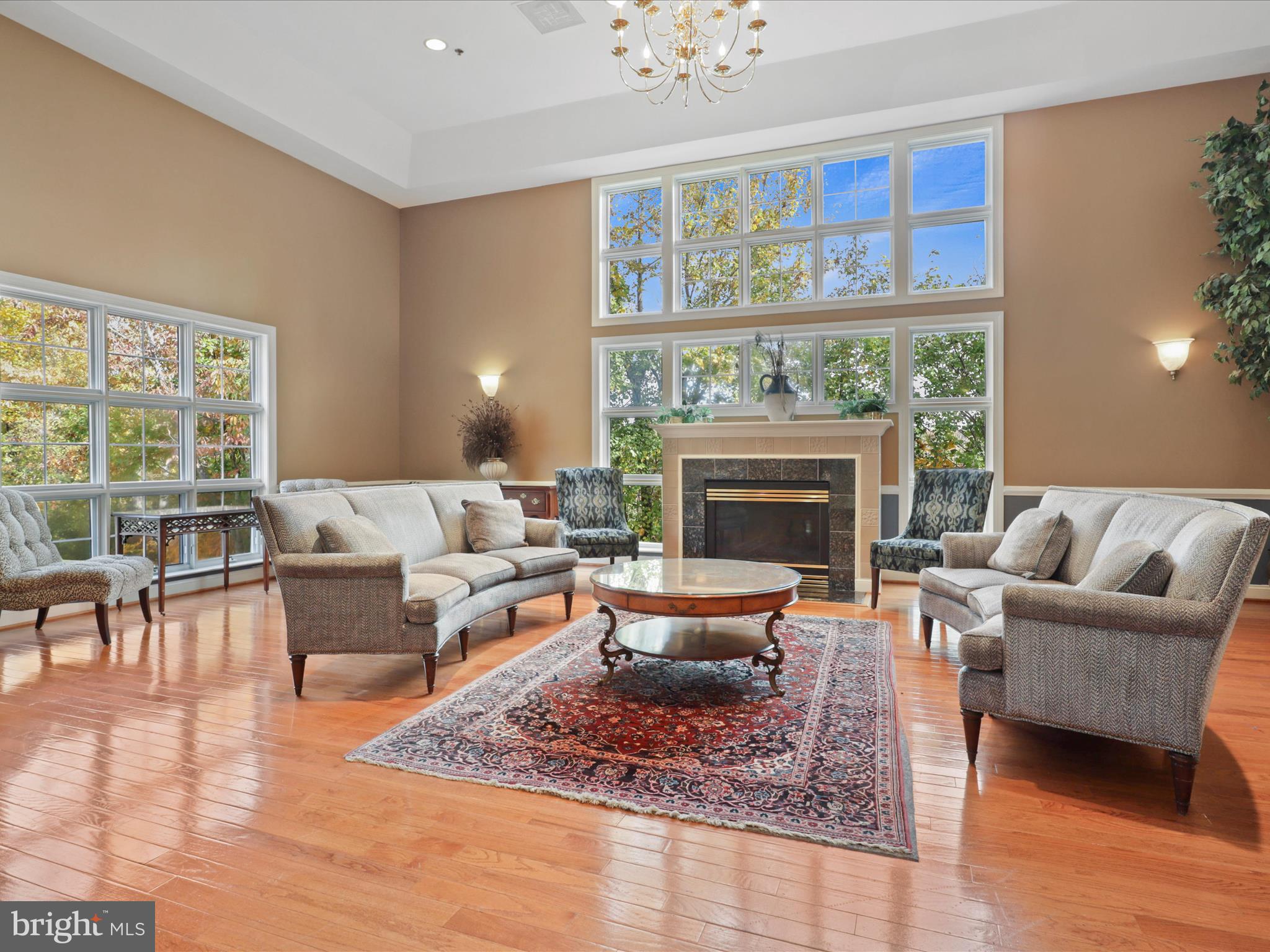 KINGSTOWNE - Residential