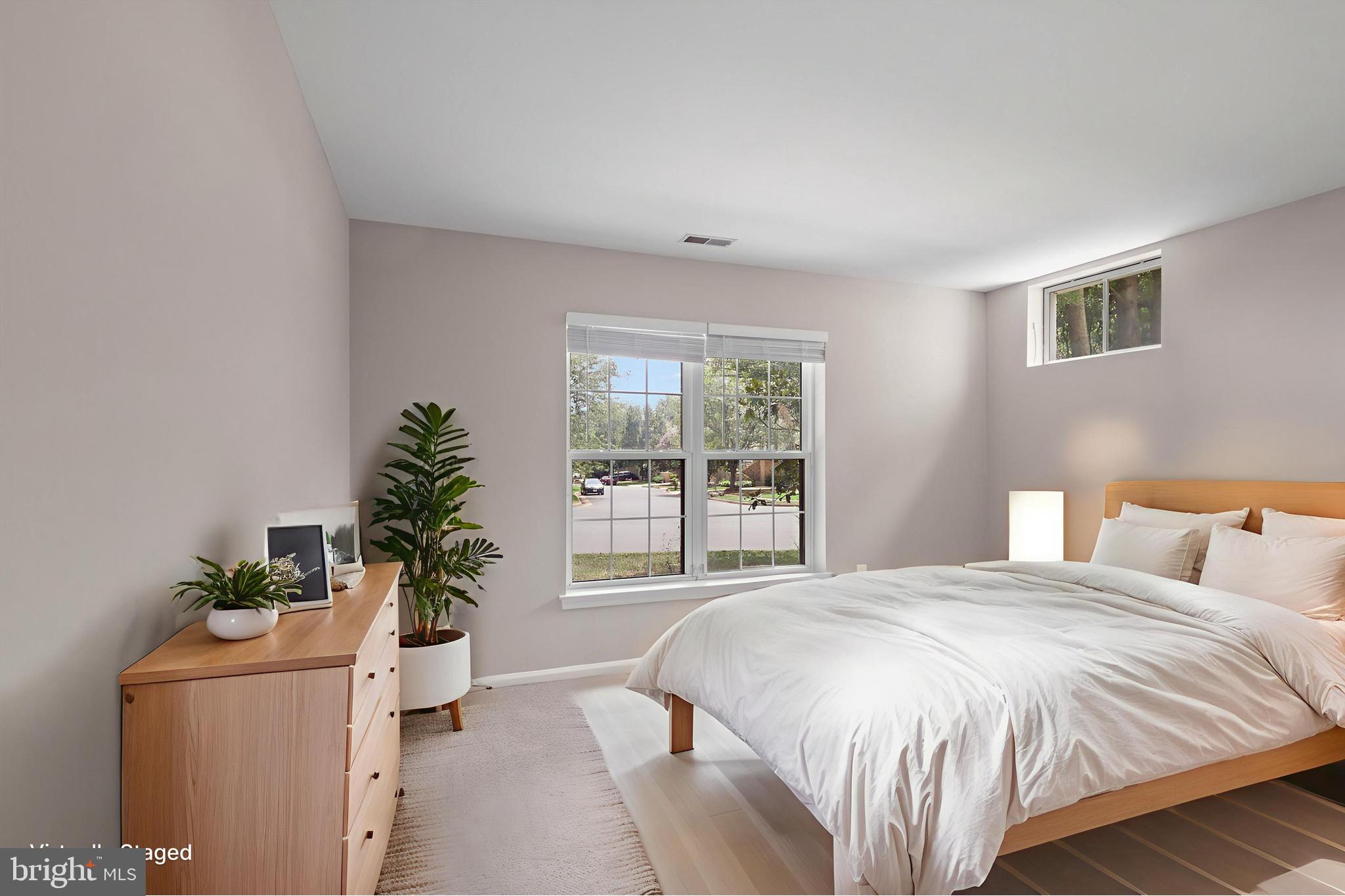 KINGSTOWNE - Residential