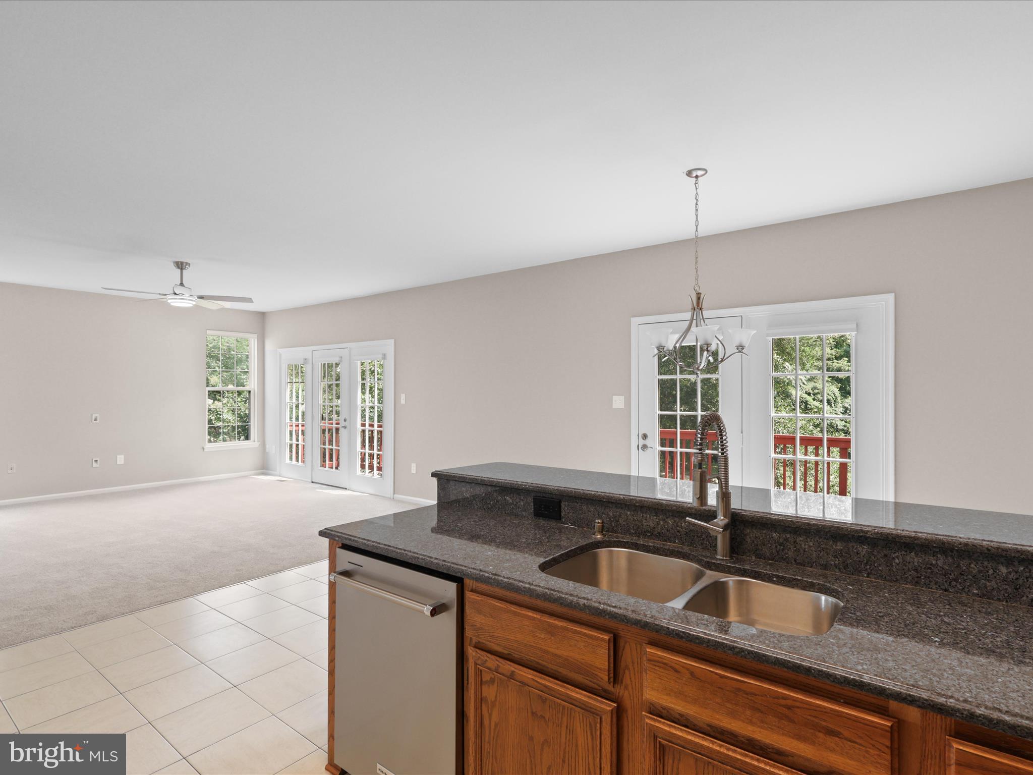 KINGSTOWNE - Residential