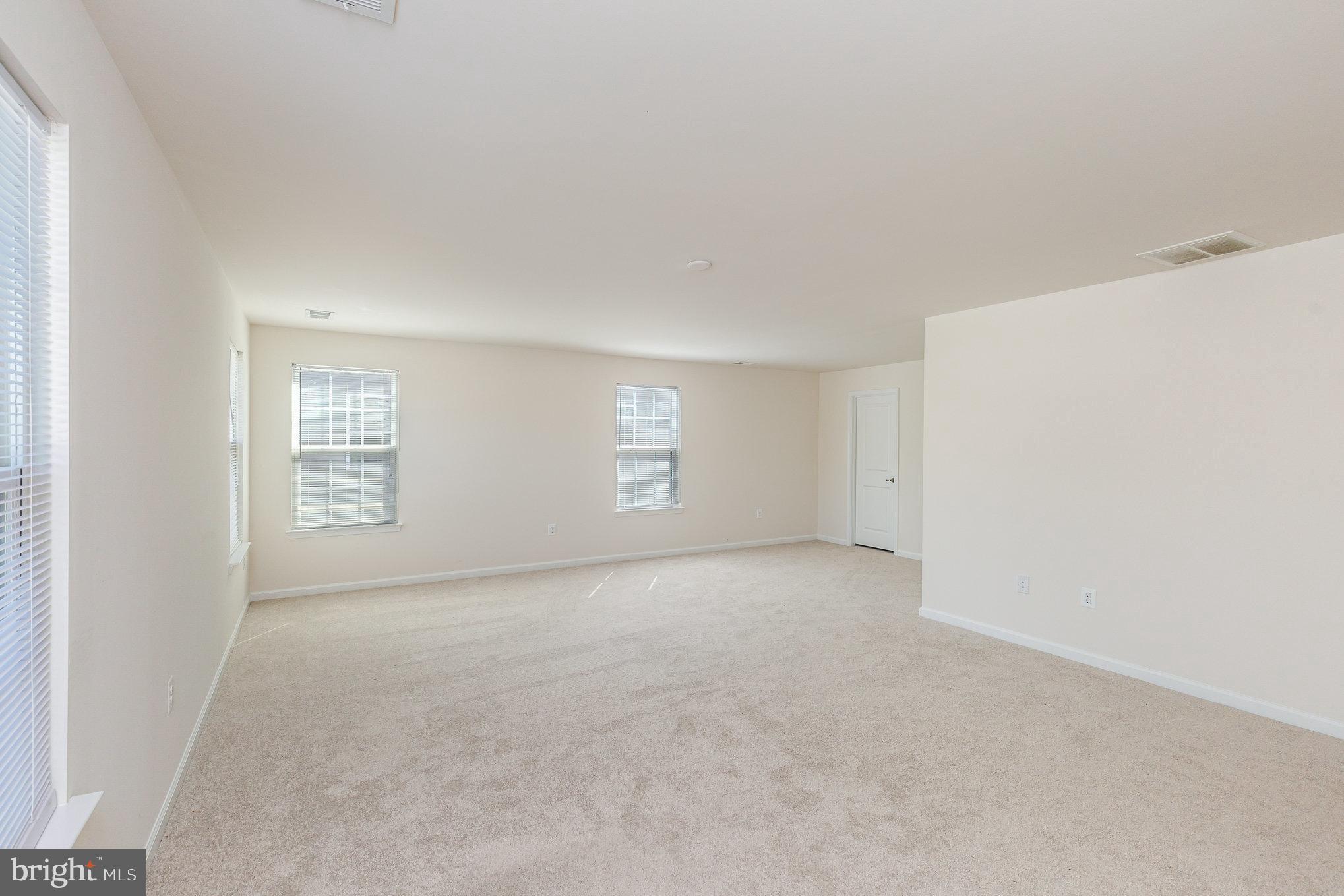 LIBERTY KNOLLS - Residential