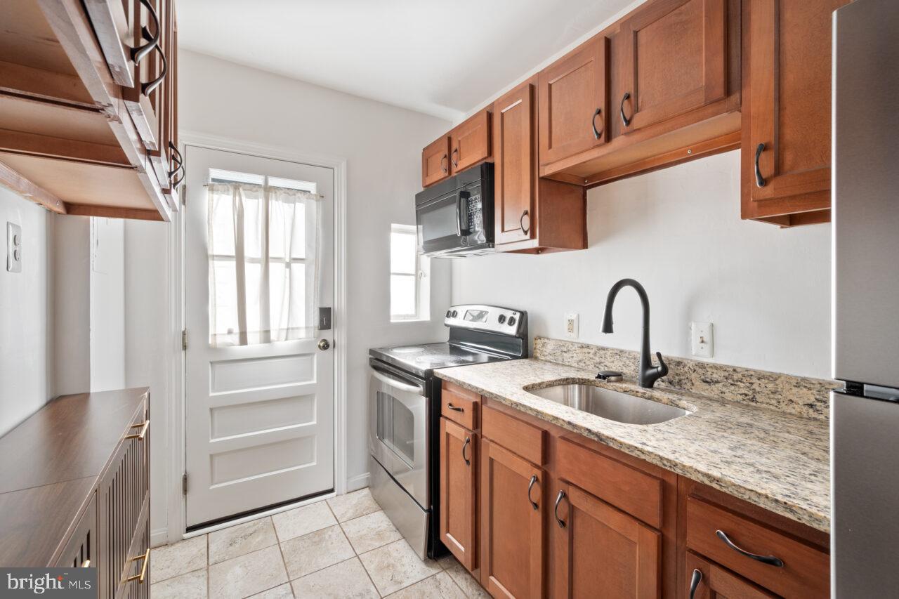 DEL RAY - Residential Lease