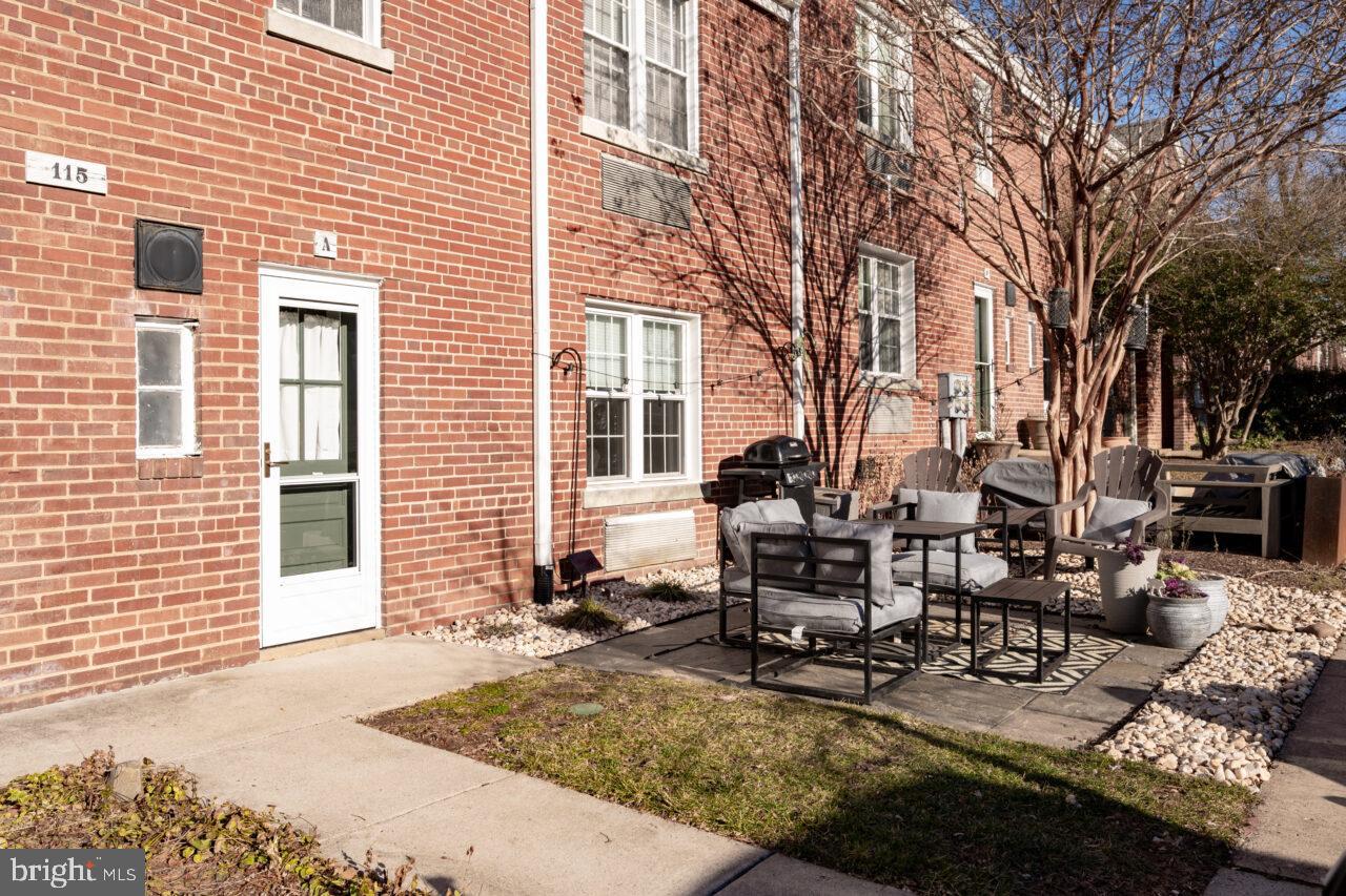 DEL RAY - Residential Lease