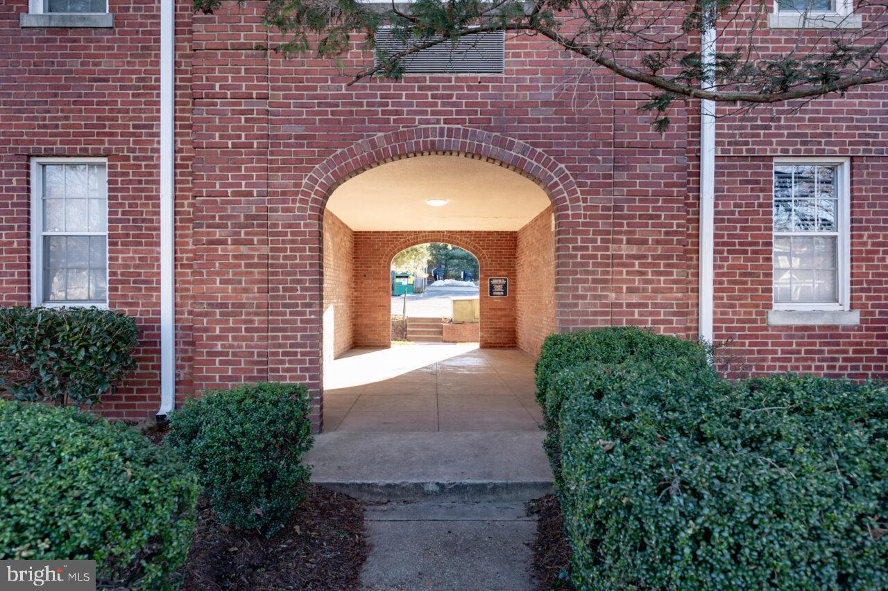 DEL RAY - Residential Lease