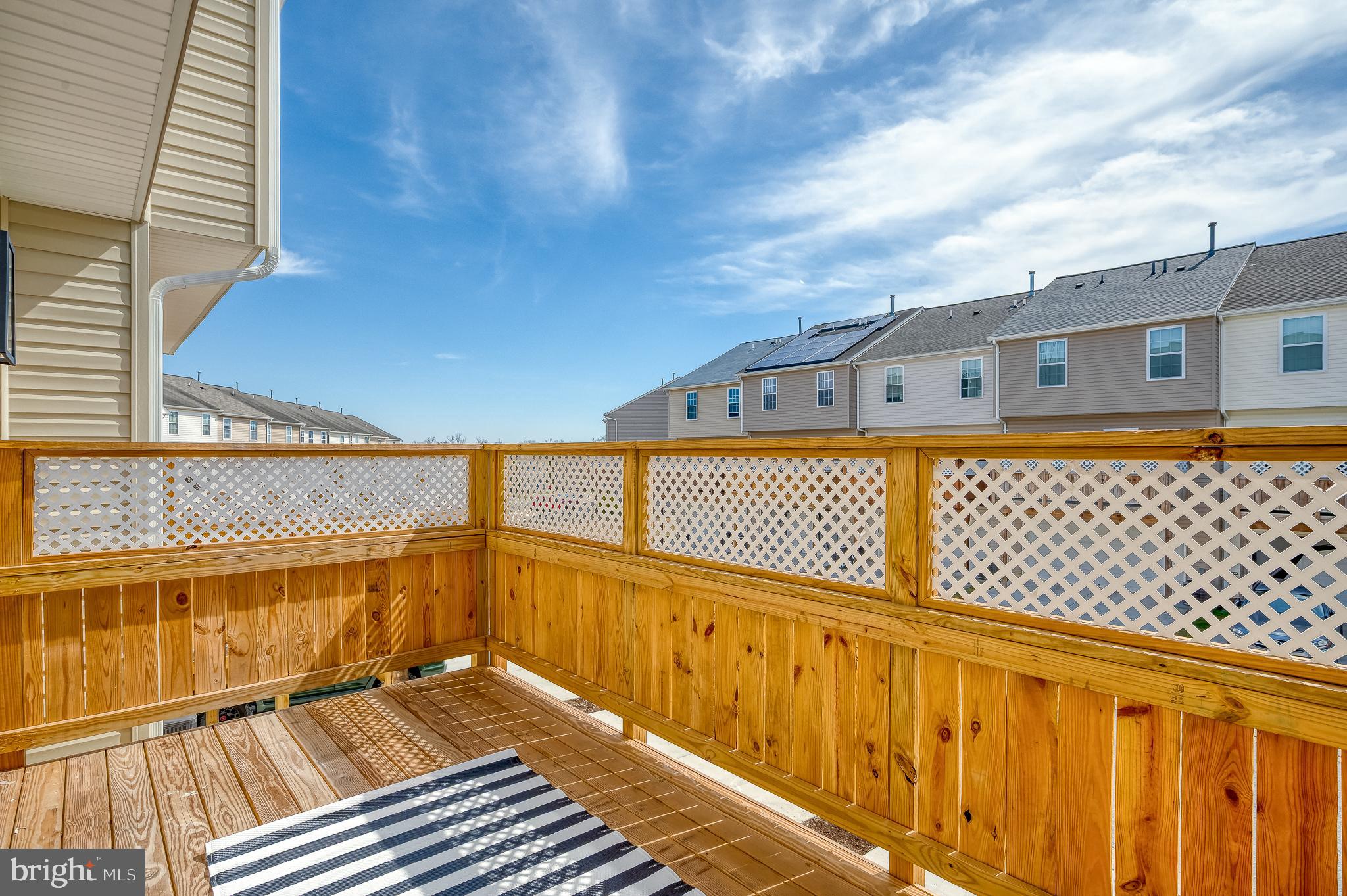 HOLLY WOODS - Residential