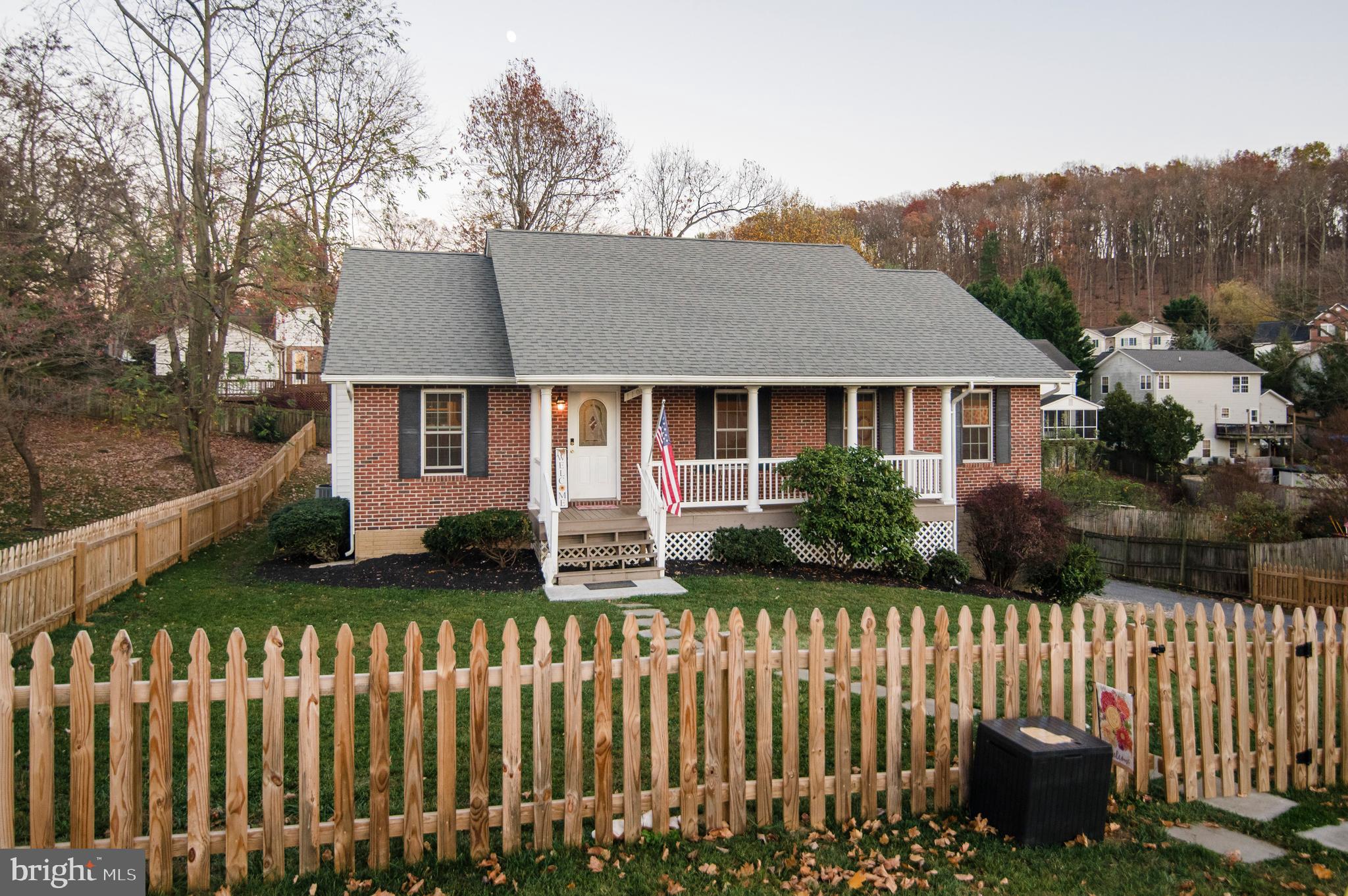 110 JAMESTOWN ROAD