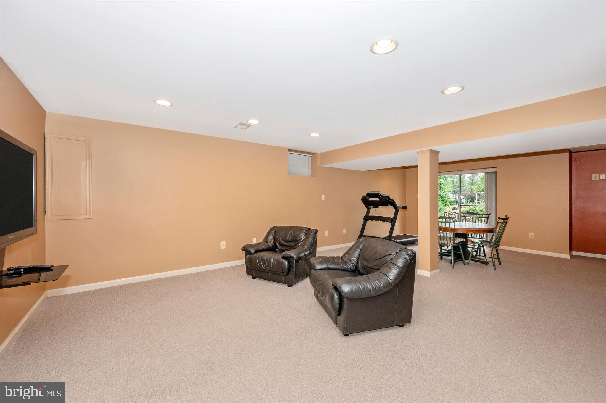 COPPER OAKS - Residential