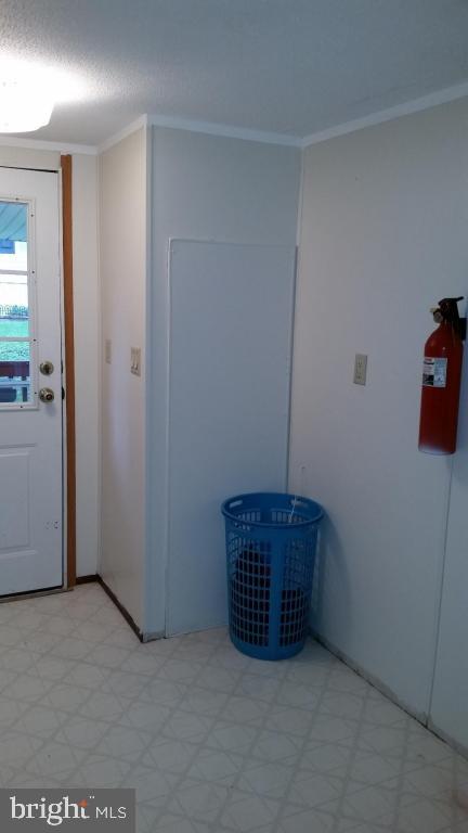 LAKEVIEW COUNTRY ESTATES - Residential